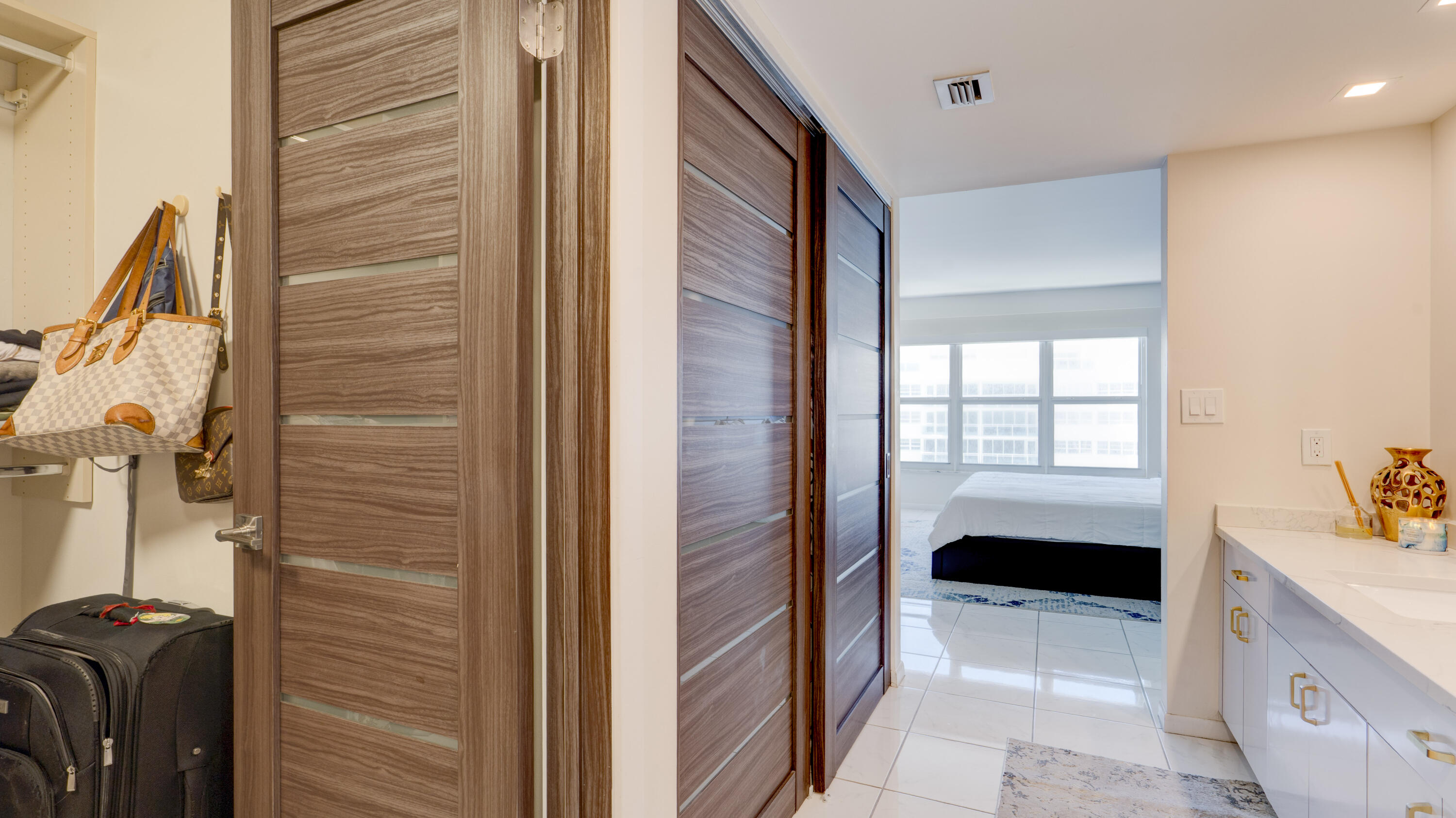 3500 Galt Ocean Fort Lauderdale, FL 33308