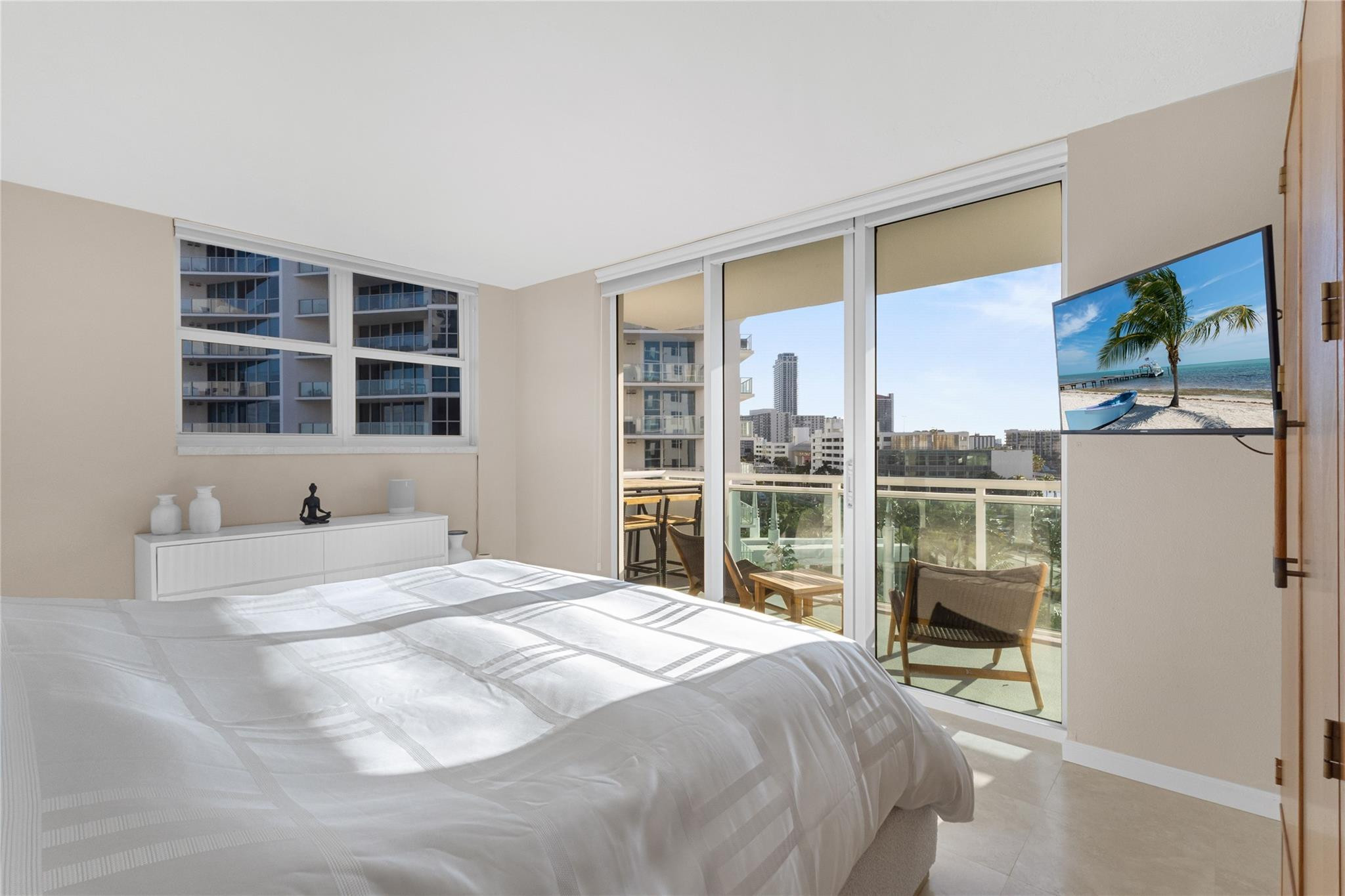 3001 S Ocean #727 Hollywood, FL 33019