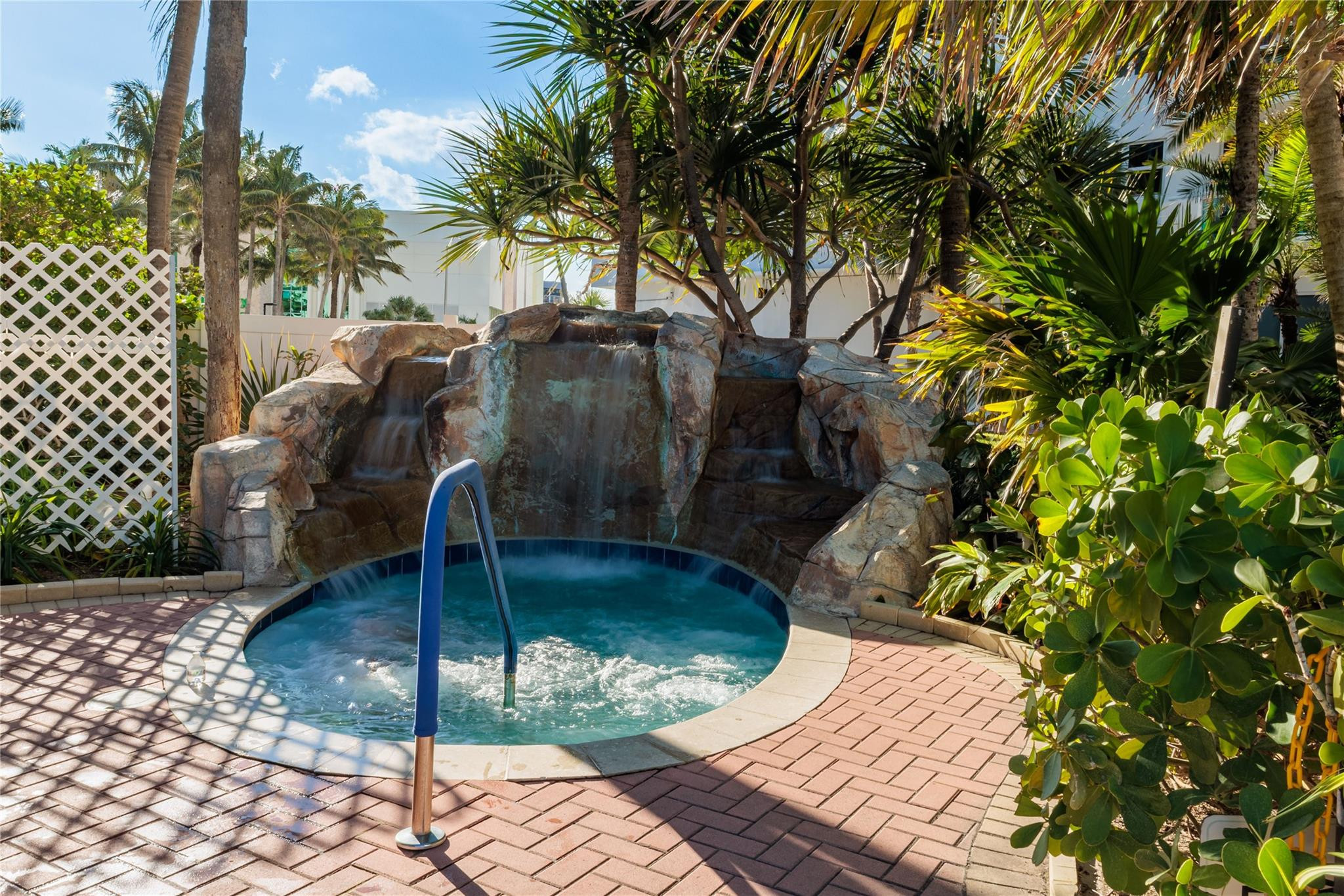 3001 S Ocean #727 Hollywood, FL 33019