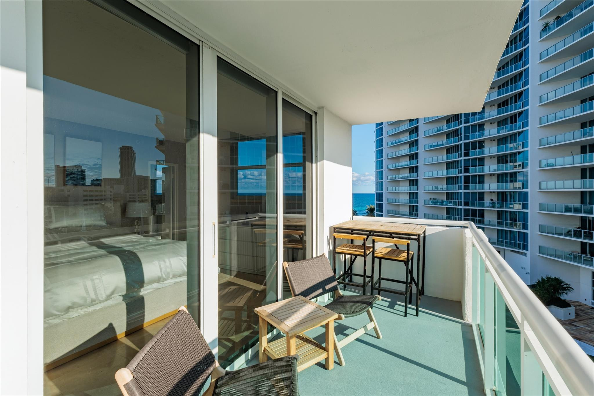3001 S Ocean #727 Hollywood, FL 33019