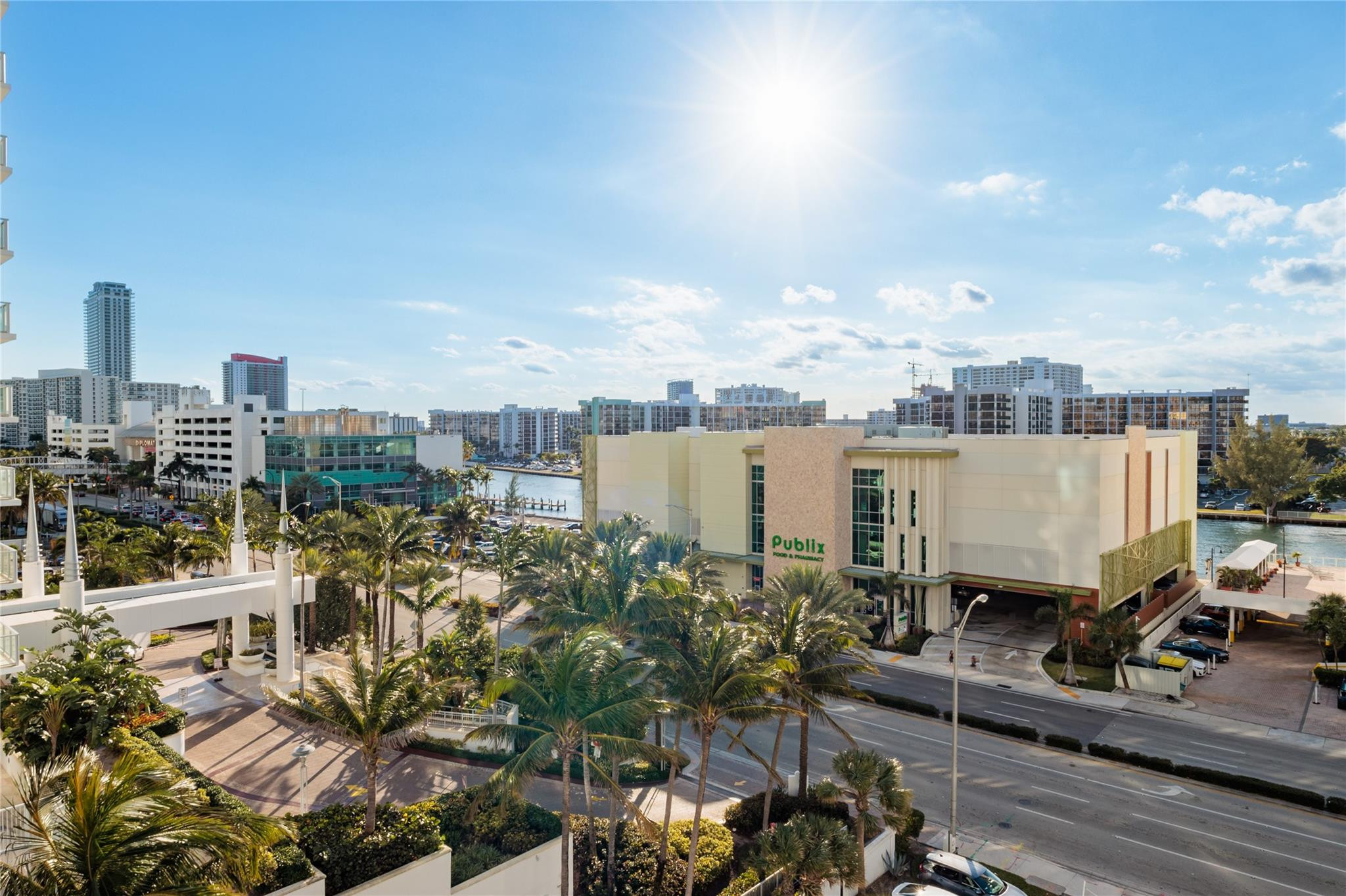 3001 S Ocean #727 Hollywood, FL 33019