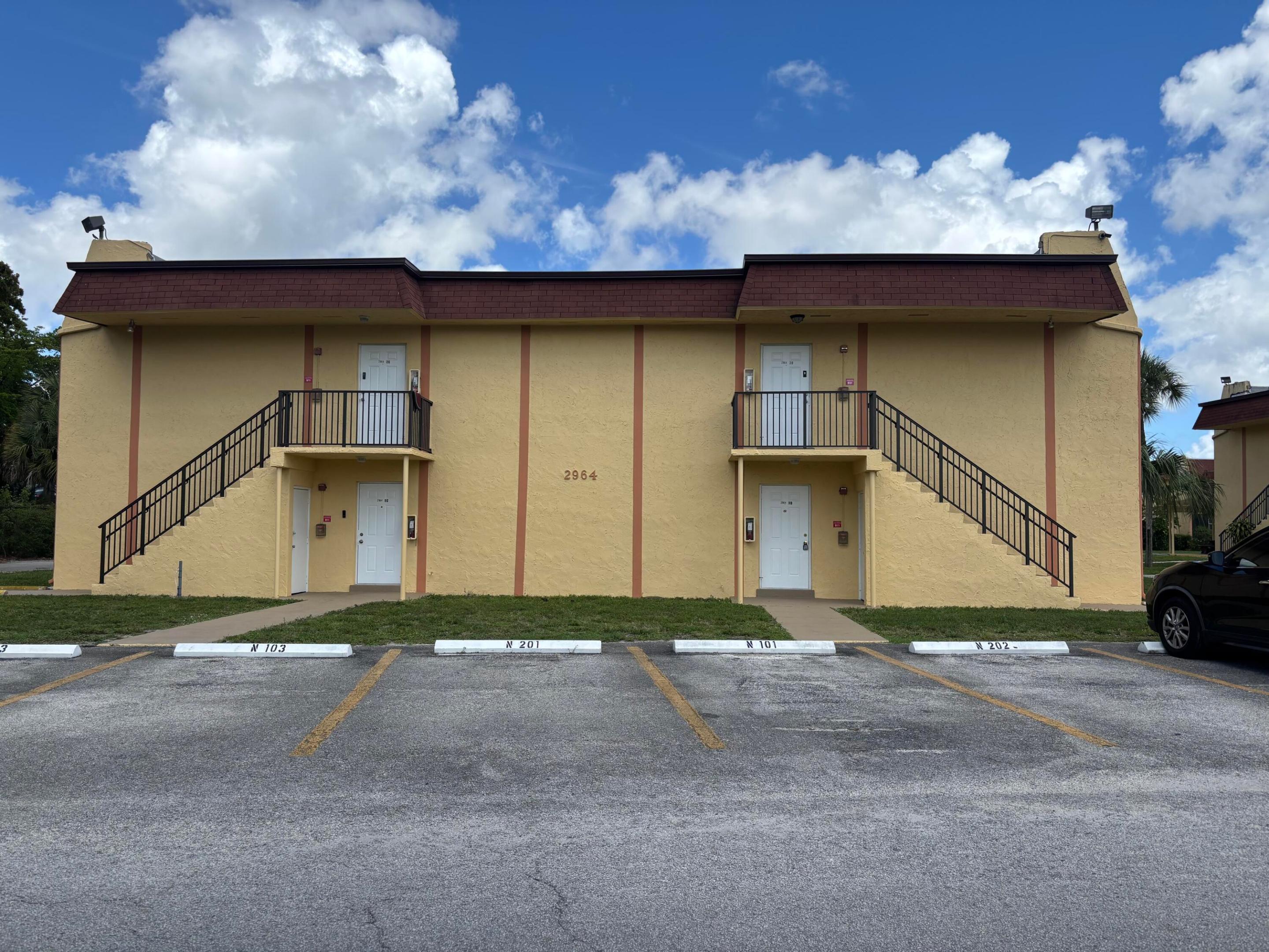 2964 NW 55th #1d