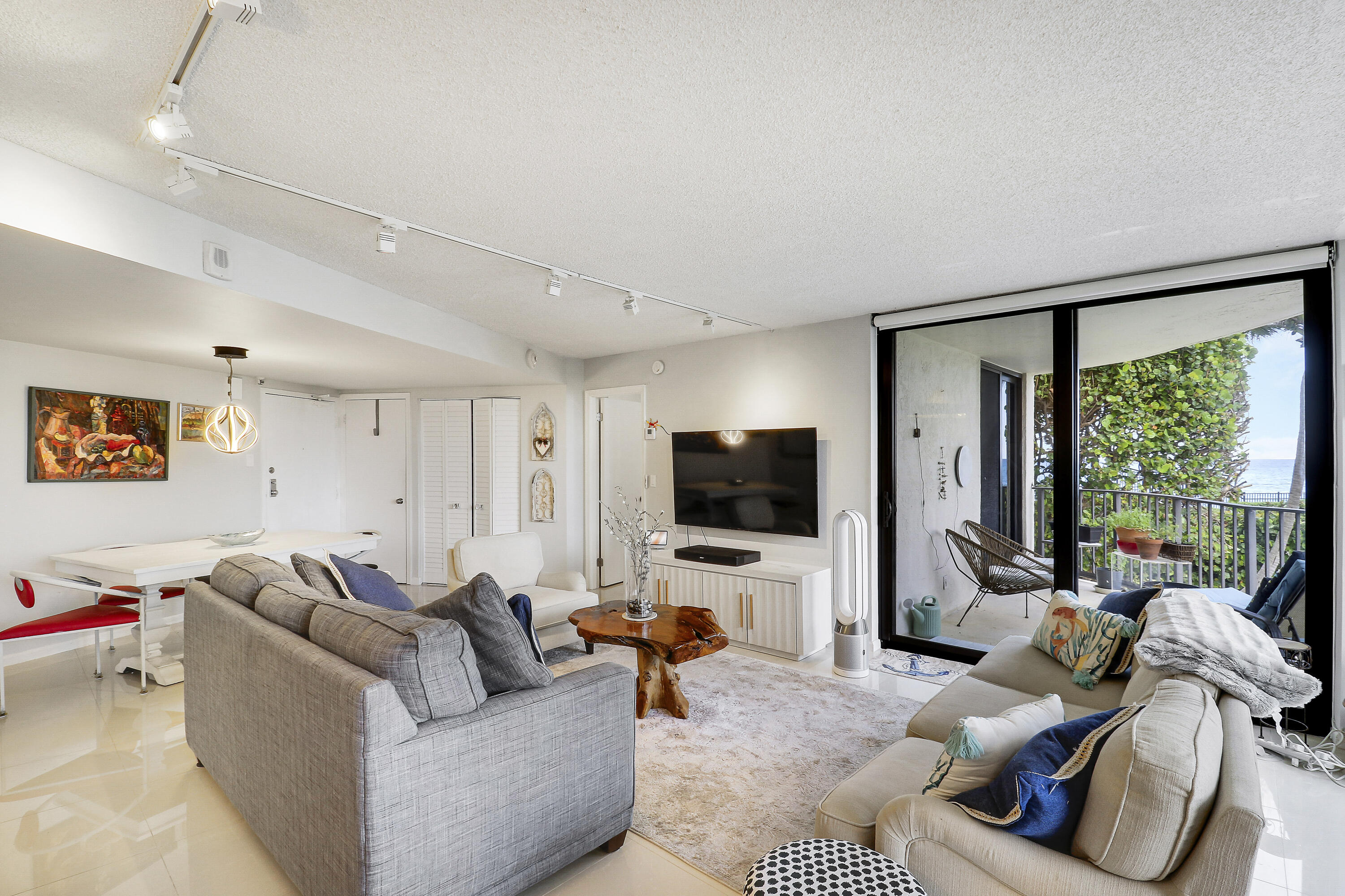 5420 N Ocean #204 Singer Island, FL 33404