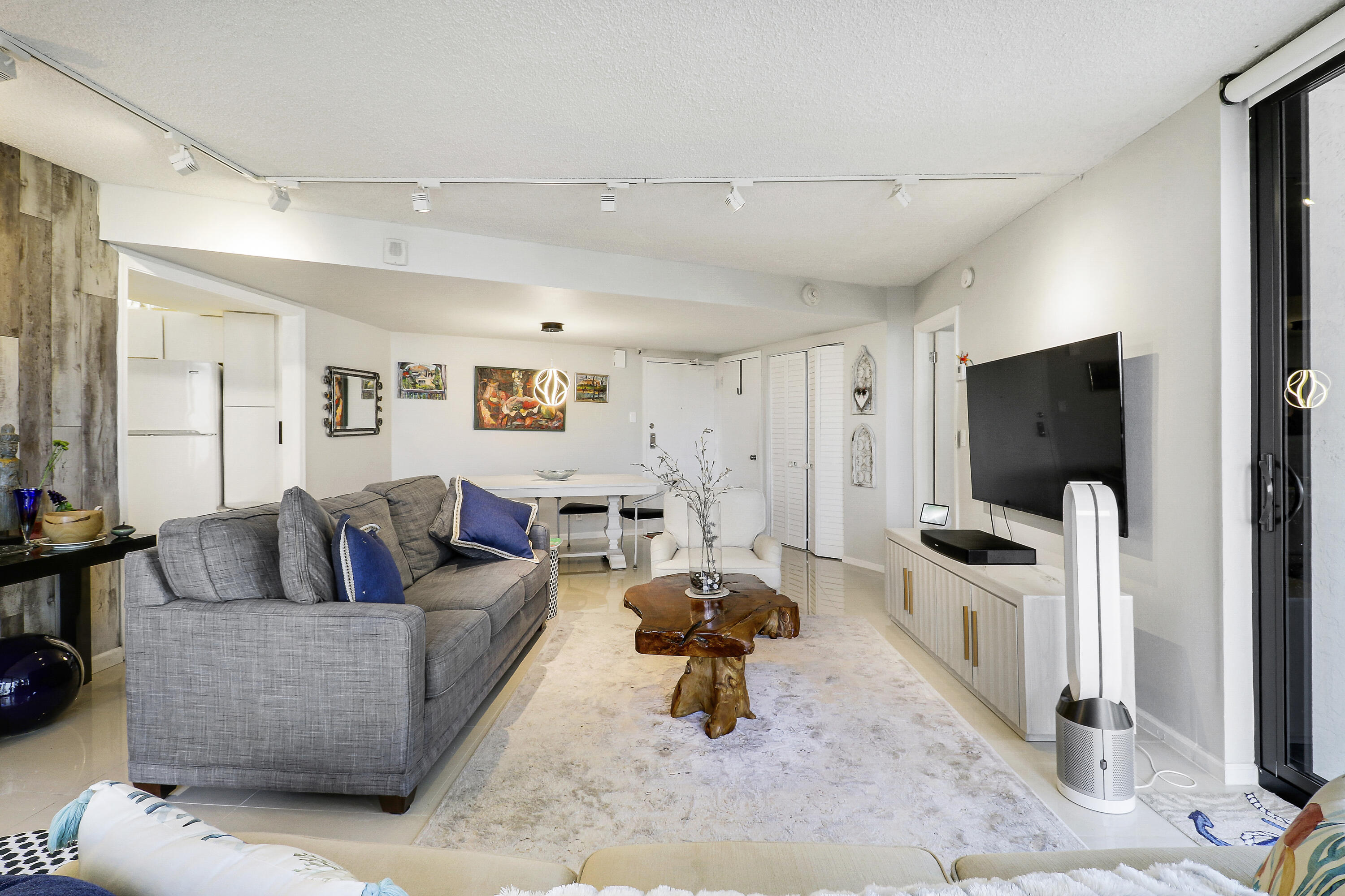 5420 N Ocean #204 Singer Island, FL 33404