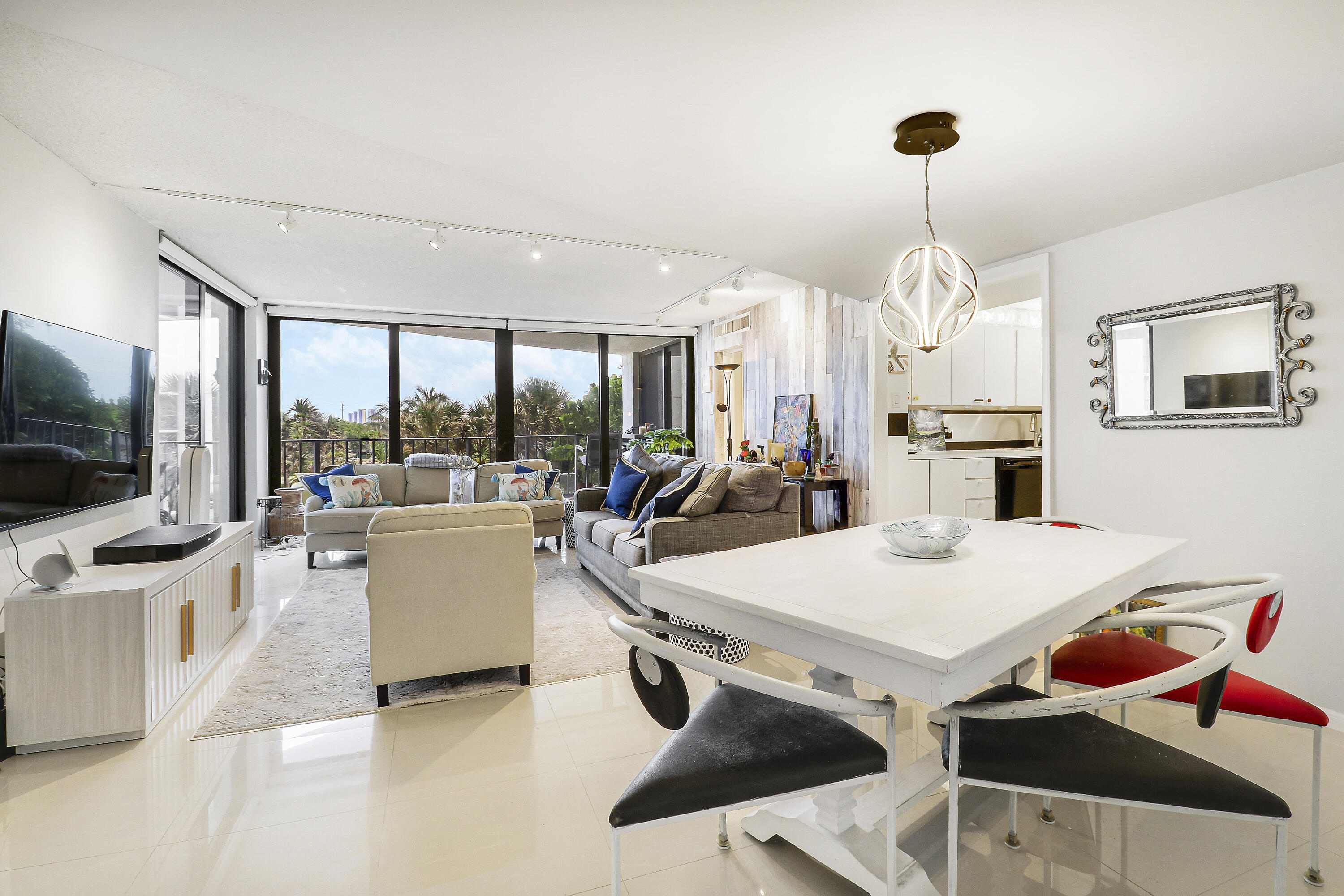 5420 N Ocean #204 Singer Island, FL 33404