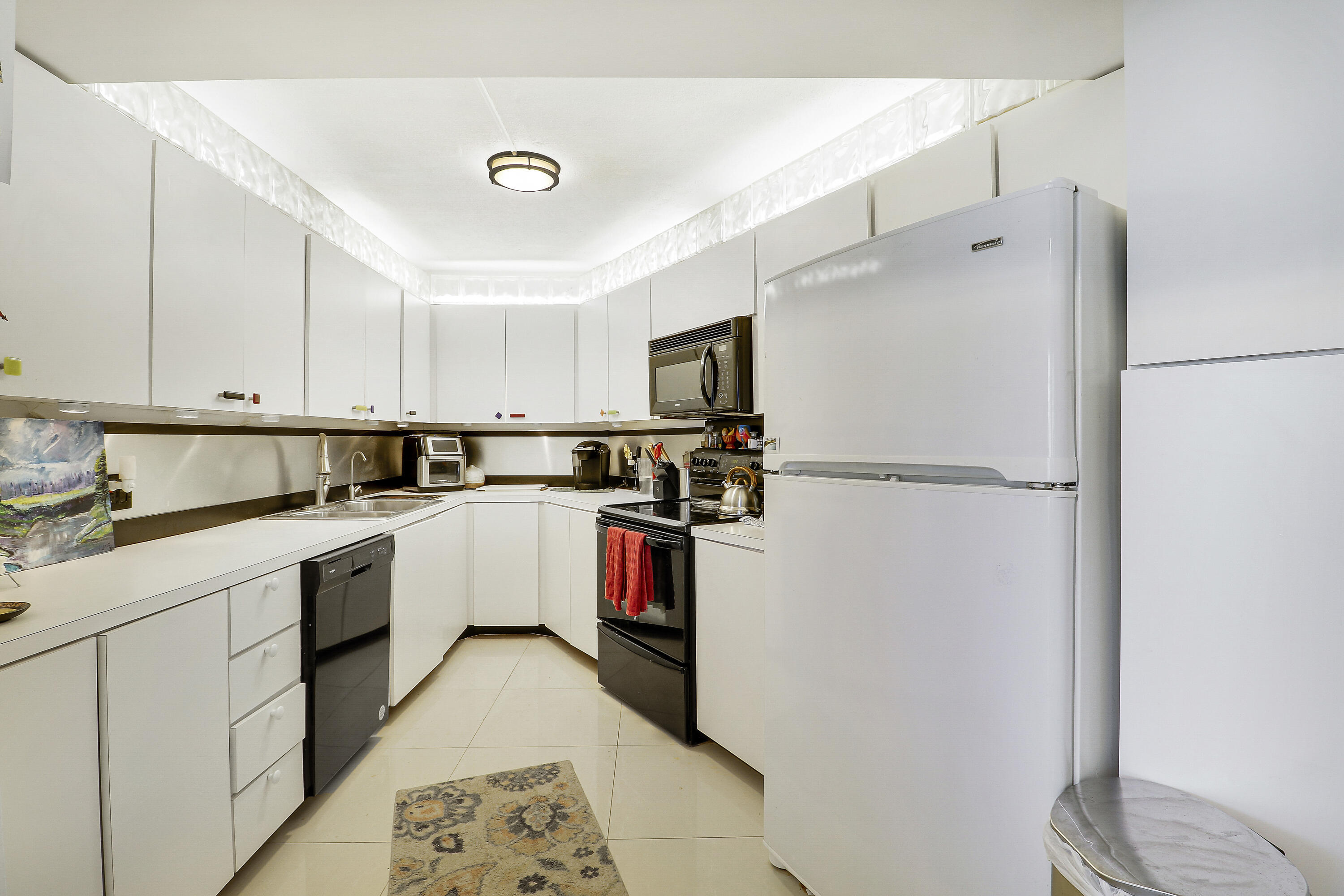 5420 N Ocean #204 Singer Island, FL 33404