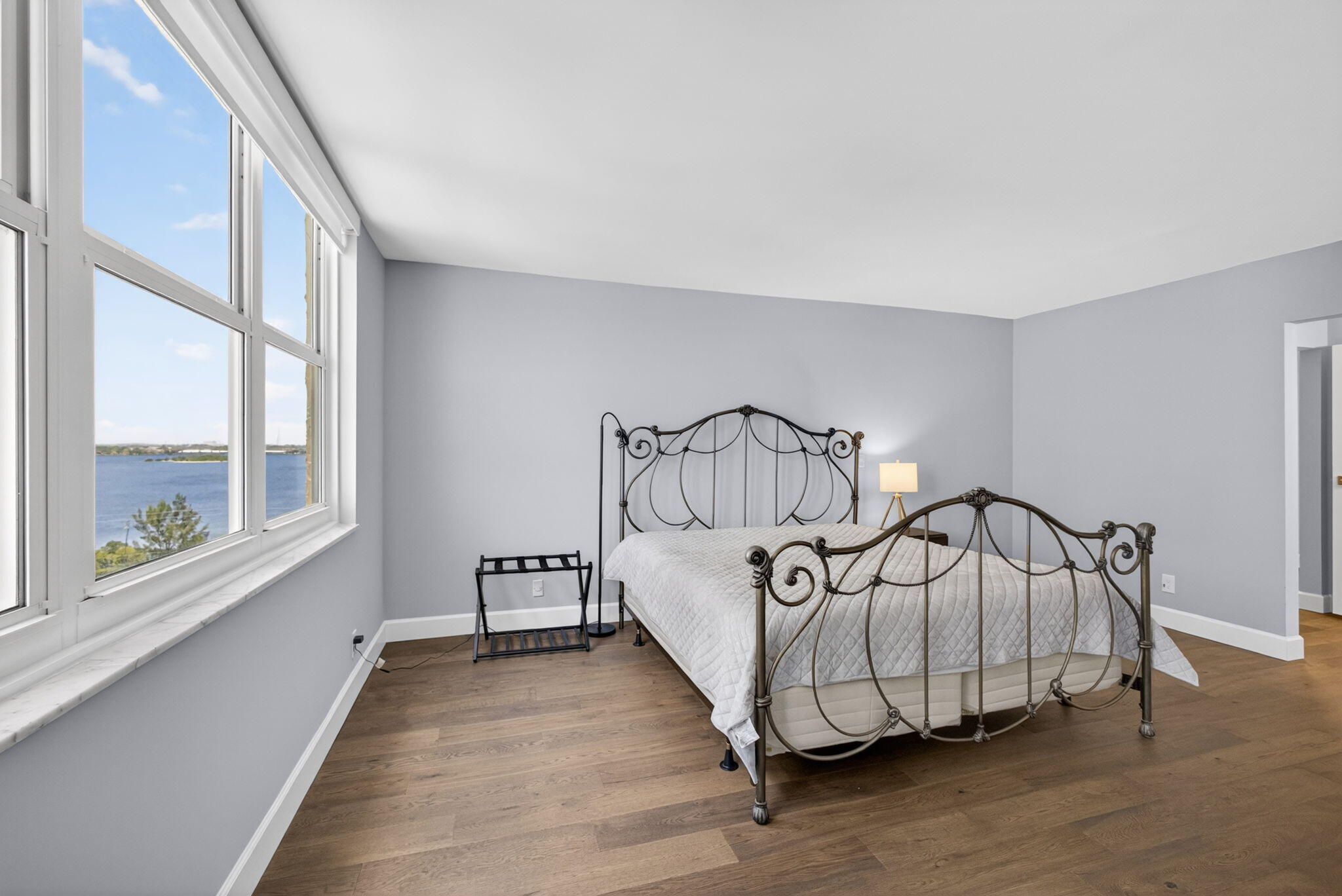 5440 N Ocean #807 Singer Island, FL 33404