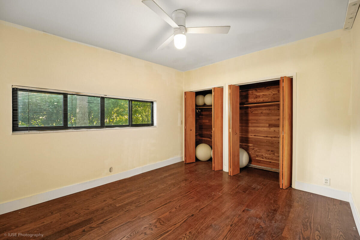1343 Ponce De Leon Fort Lauderdale, FL 33316