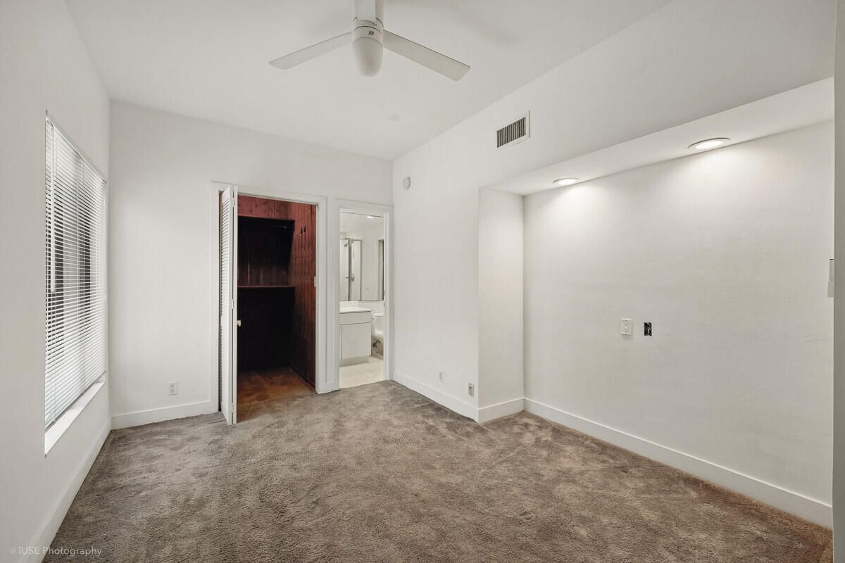 1343 Ponce De Leon Fort Lauderdale, FL 33316