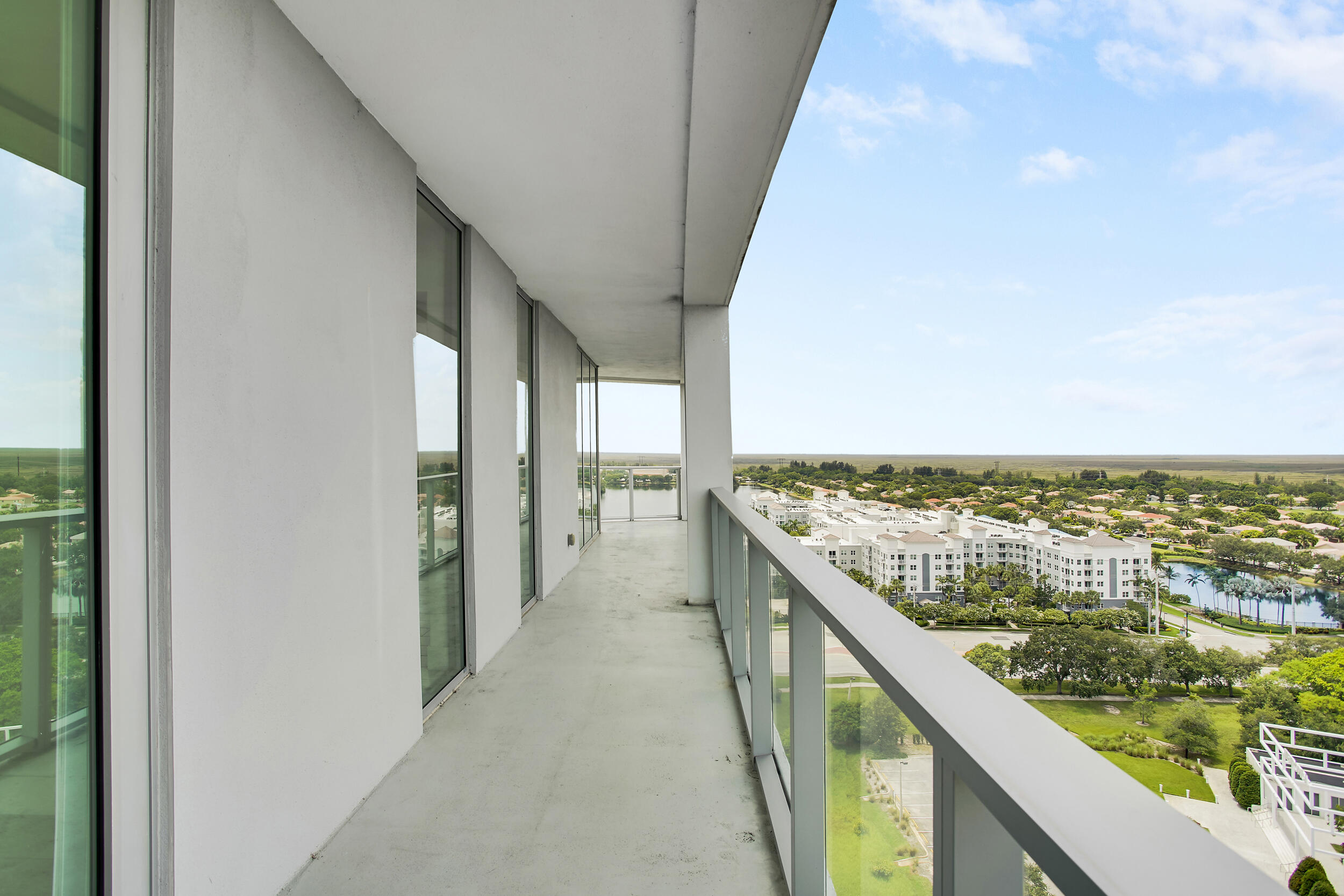 2000 Metropica #1503 Sunrise, FL 33323