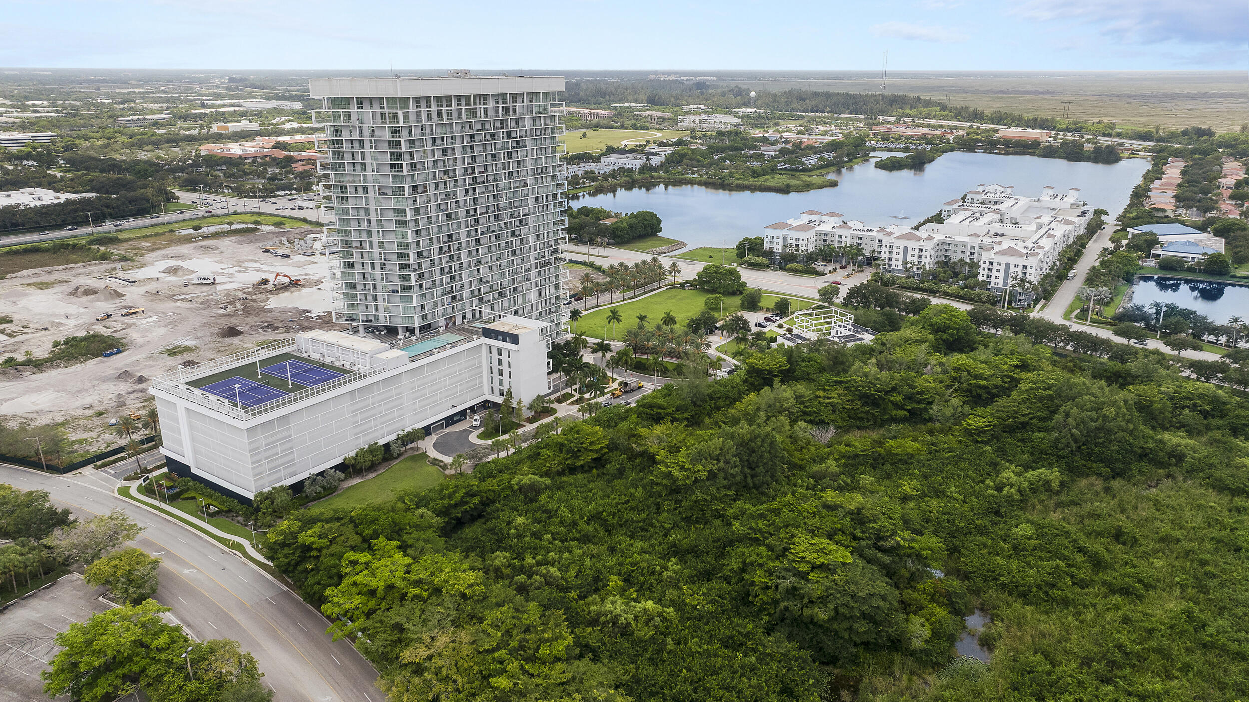 2000 Metropica #1503 Sunrise, FL 33323