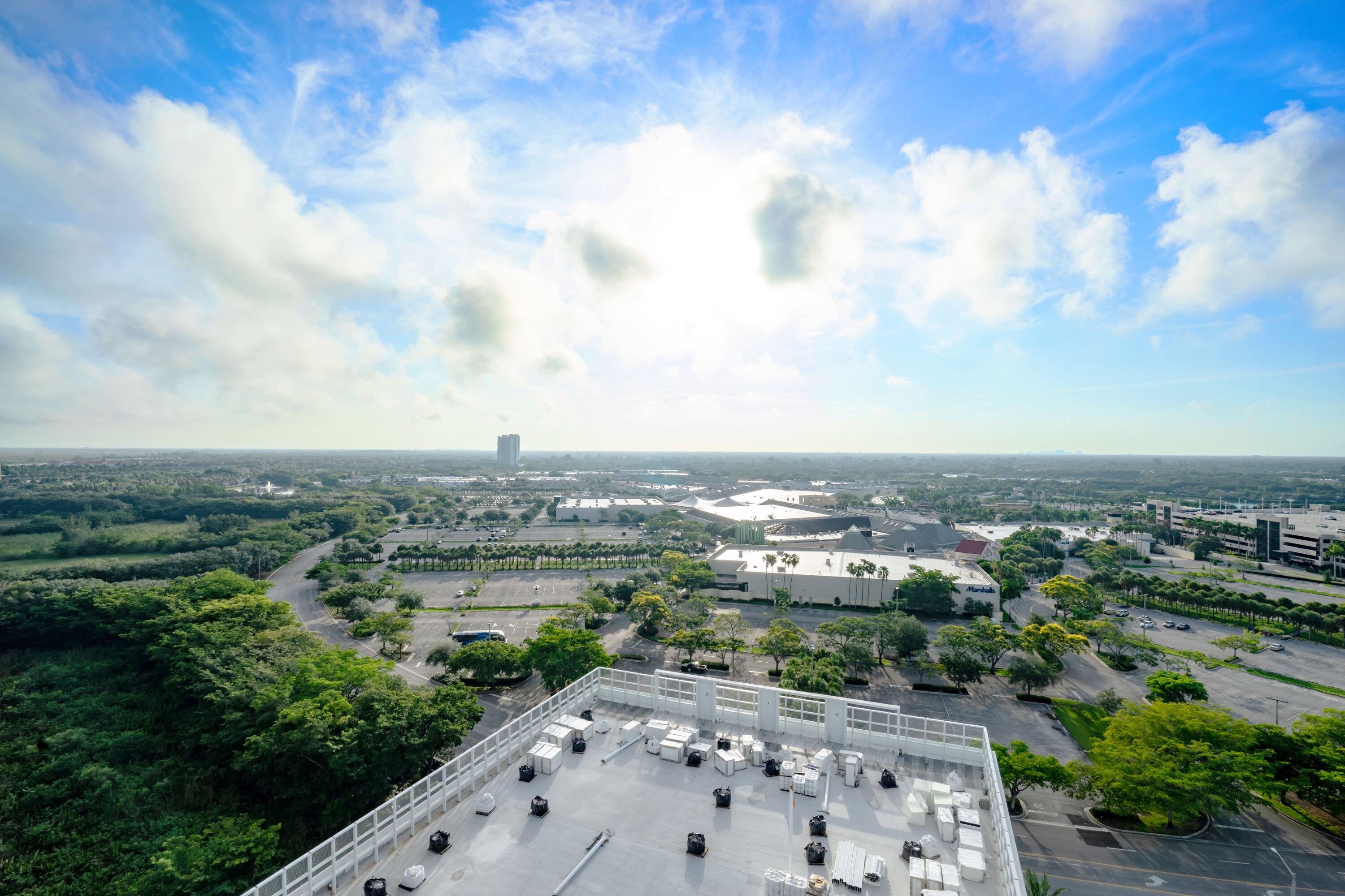 2000 Metropica #1503 Sunrise, FL 33323