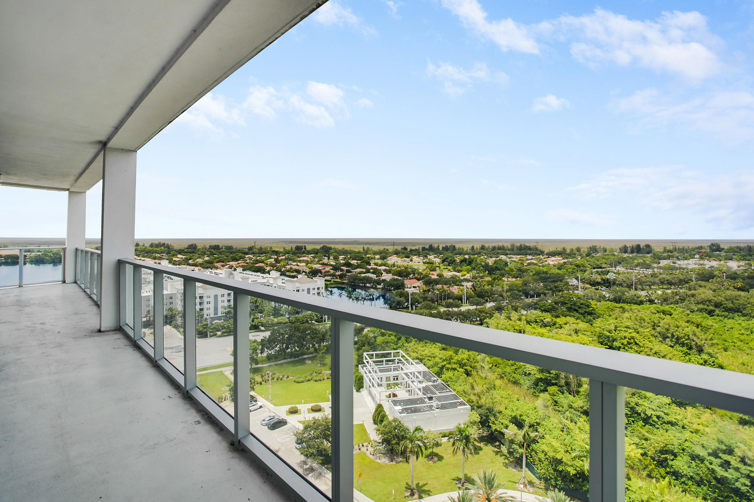 2000 Metropica #1503 Sunrise, FL 33323