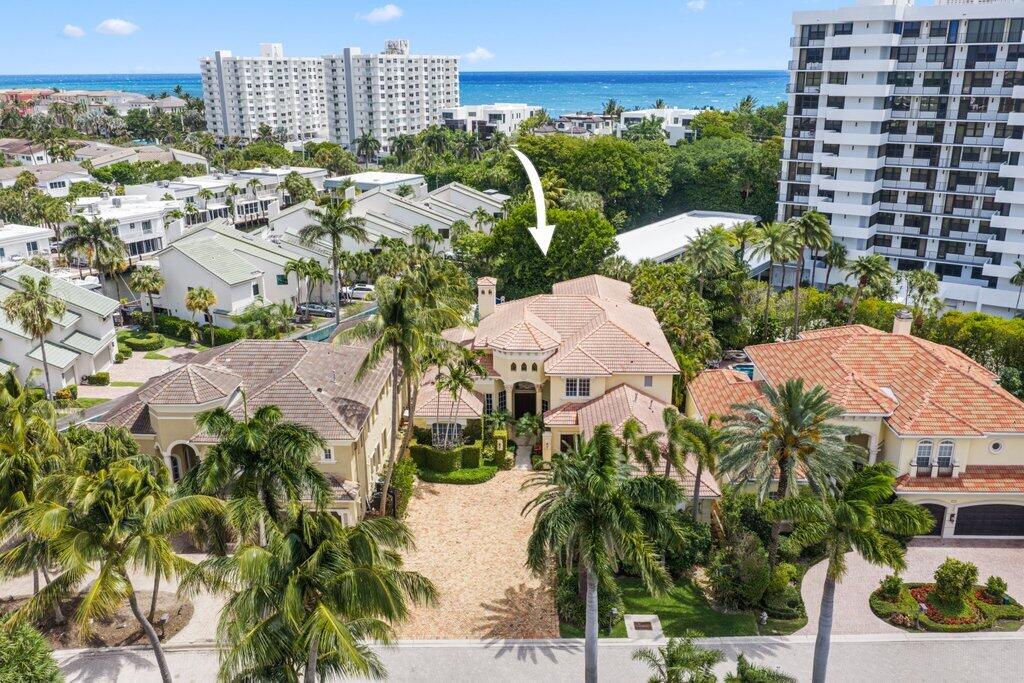 1019 Grand Ct Highland Beach, FL 33487