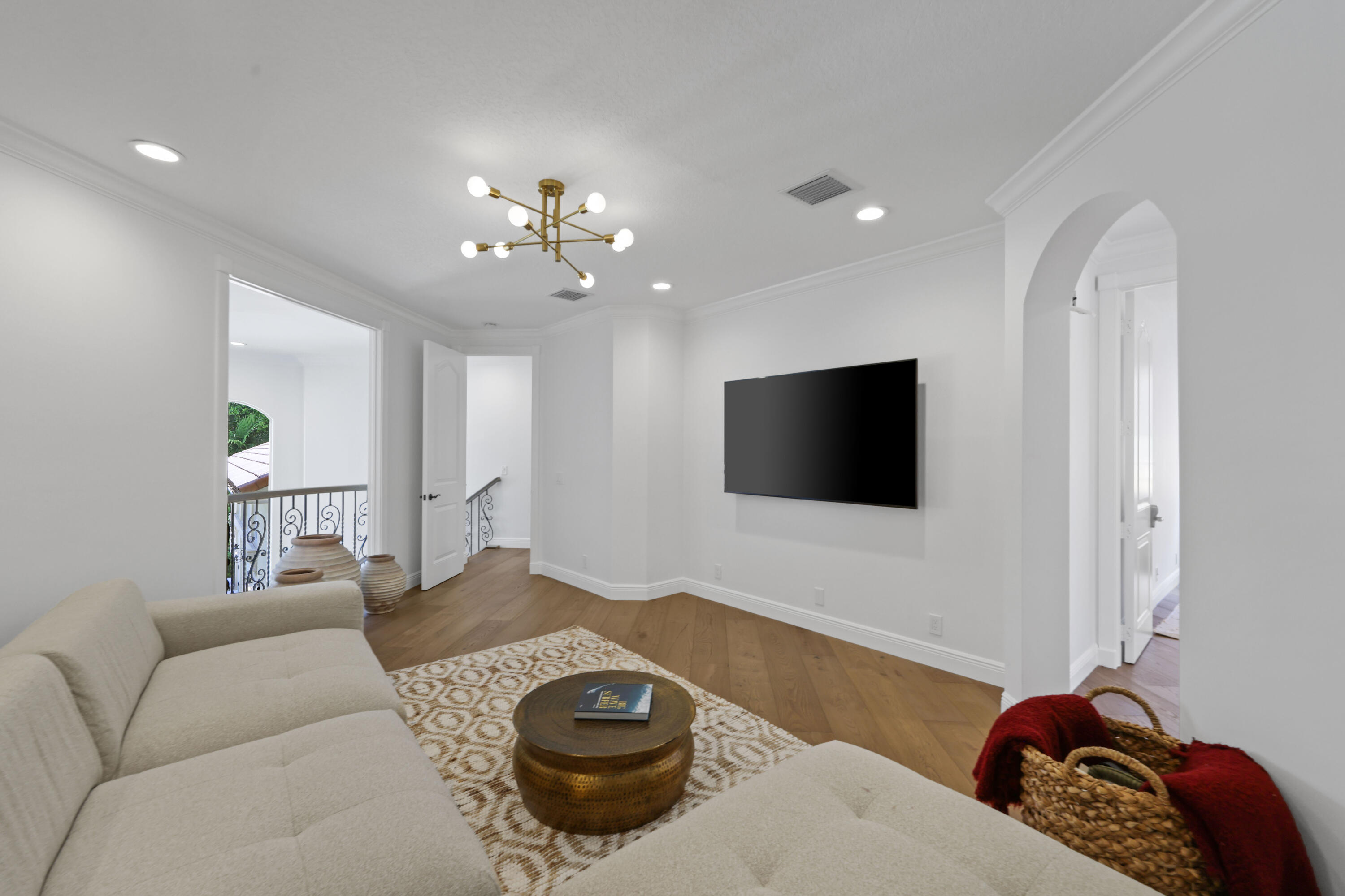 1019 Grand Ct Highland Beach, FL 33487