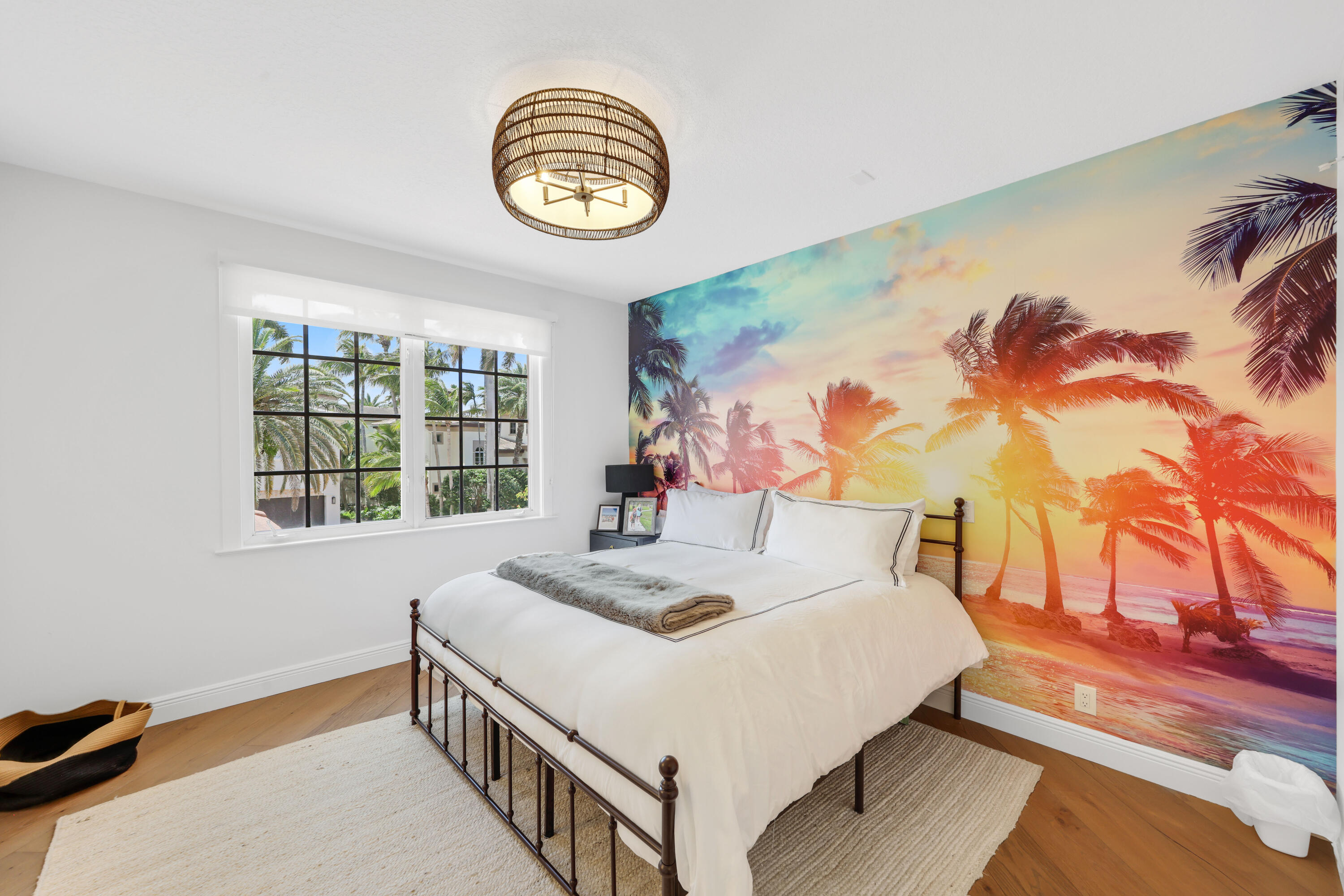 1019 Grand Ct Highland Beach, FL 33487