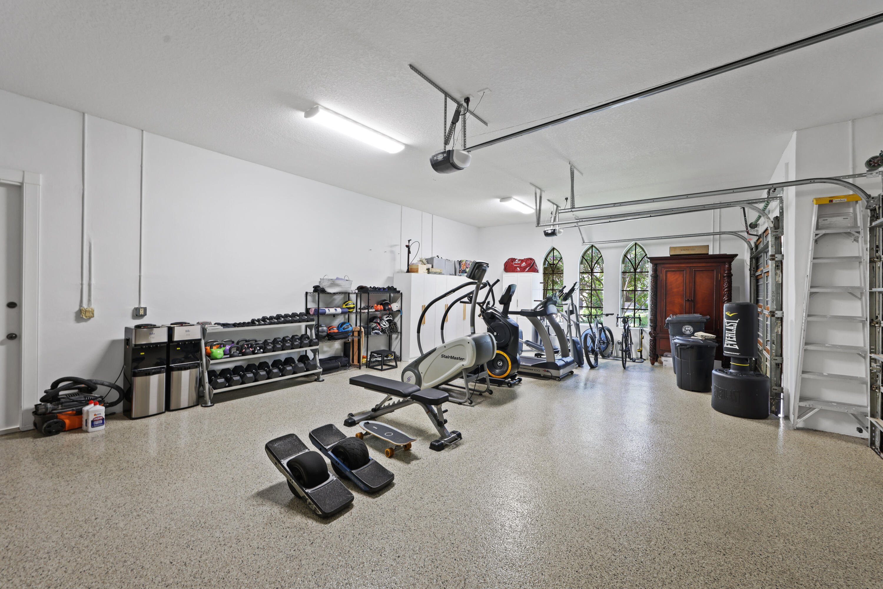 1019 Grand Ct Highland Beach, FL 33487