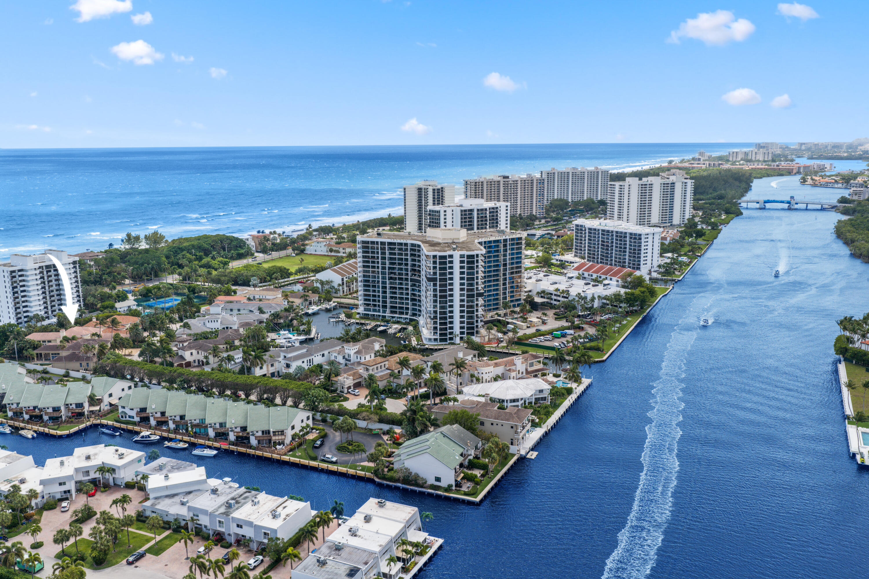 1019 Grand Ct Highland Beach, FL 33487