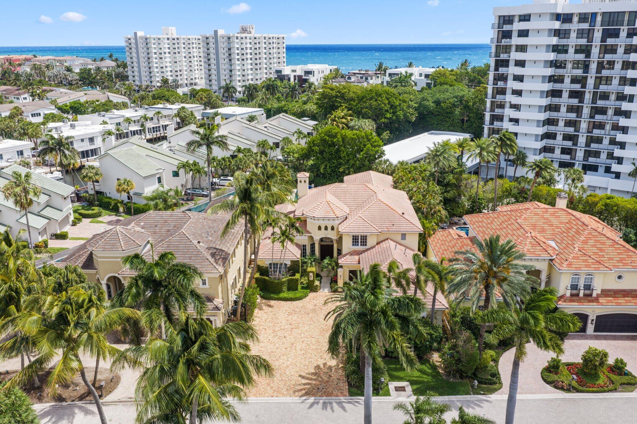 1019 Grand Ct Highland Beach, FL 33487