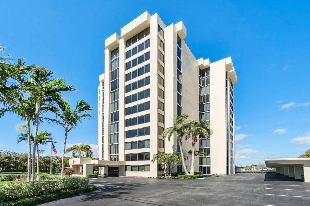 2220 S Ocean Blvd #302