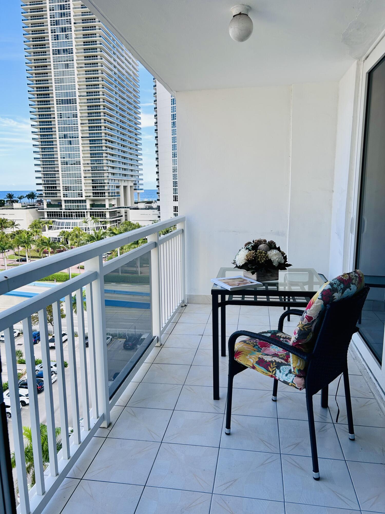 1849 S Ocean Dr #1105
