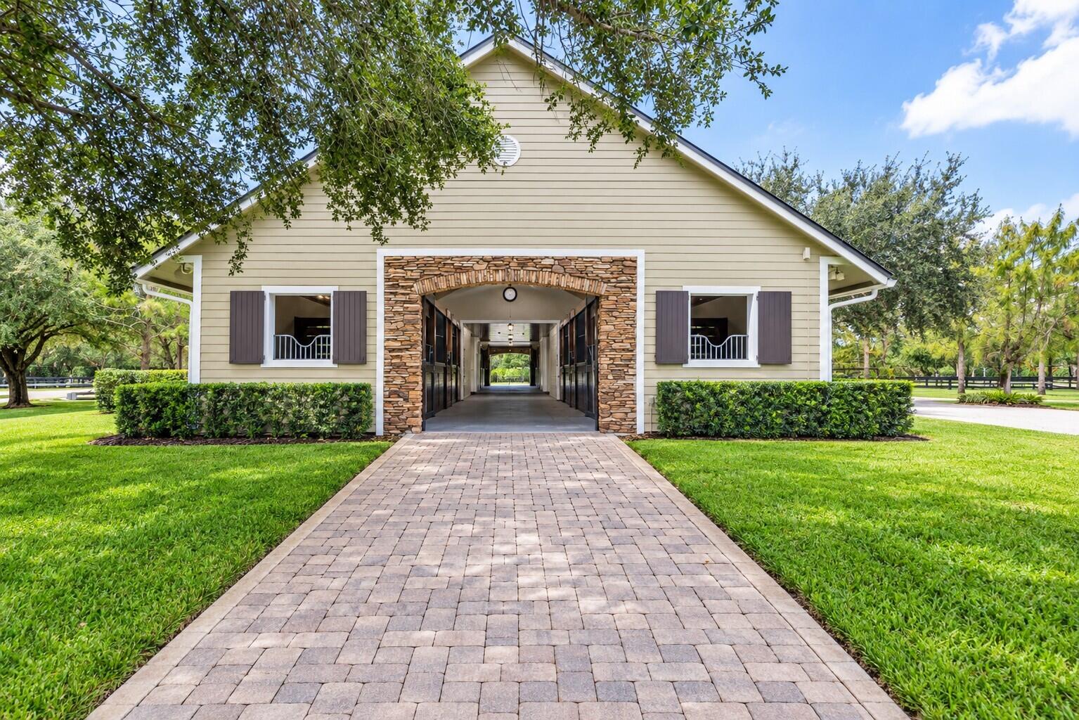 14366 Belmont Trace Wellington, FL 33414