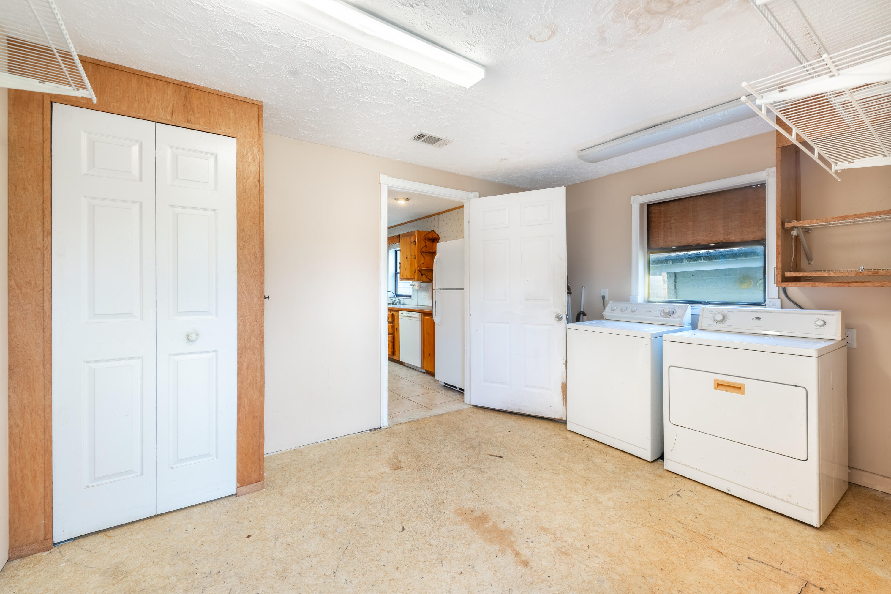 6397 Peterson Rd Fort Pierce, FL 34947