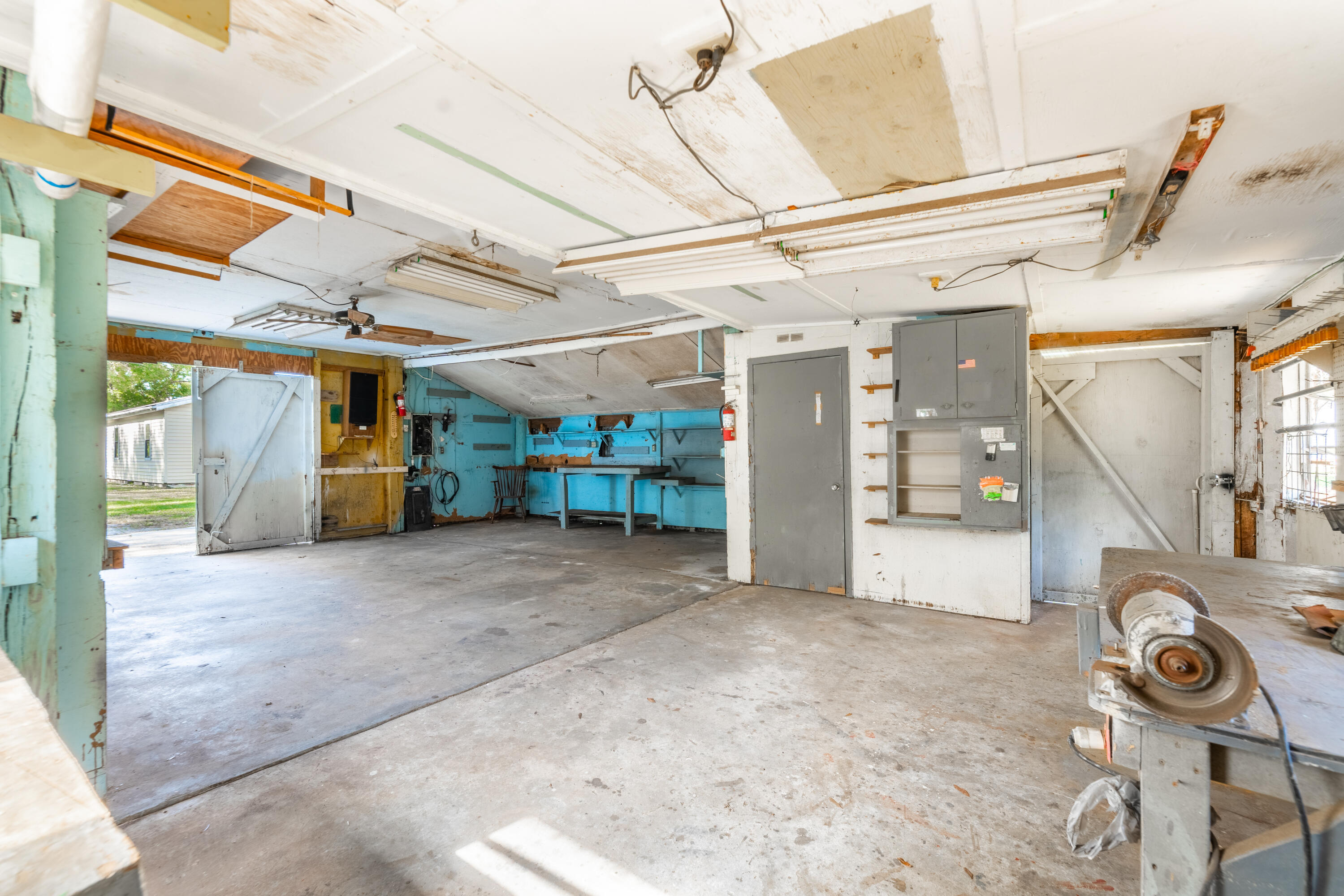 6397 Peterson Rd Fort Pierce, FL 34947