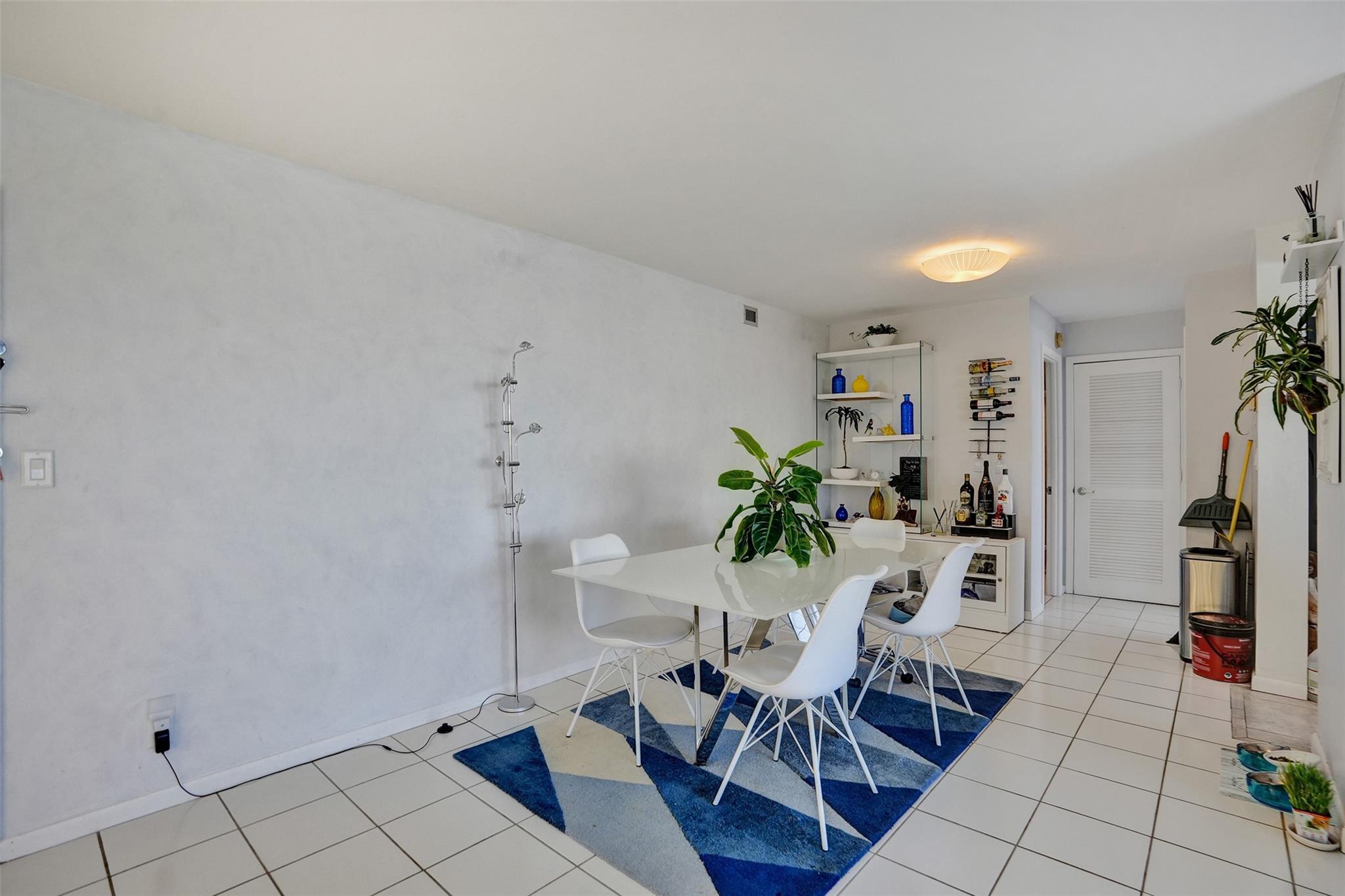 2841 N Ocean Blvd #1009,Fort Lauderdale, FL 33308