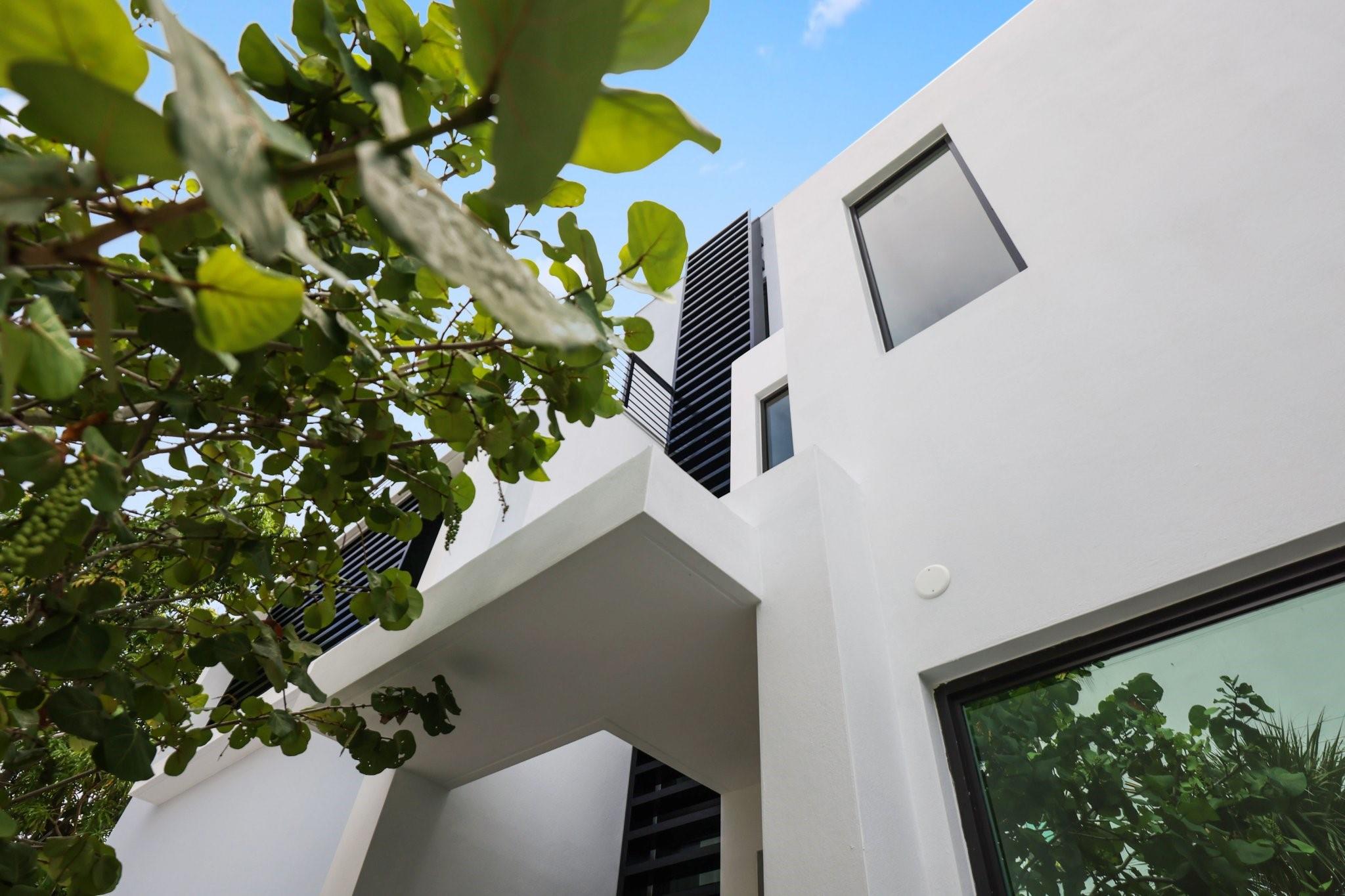 204 Osceola Park Ln Delray Beach, FL 33483