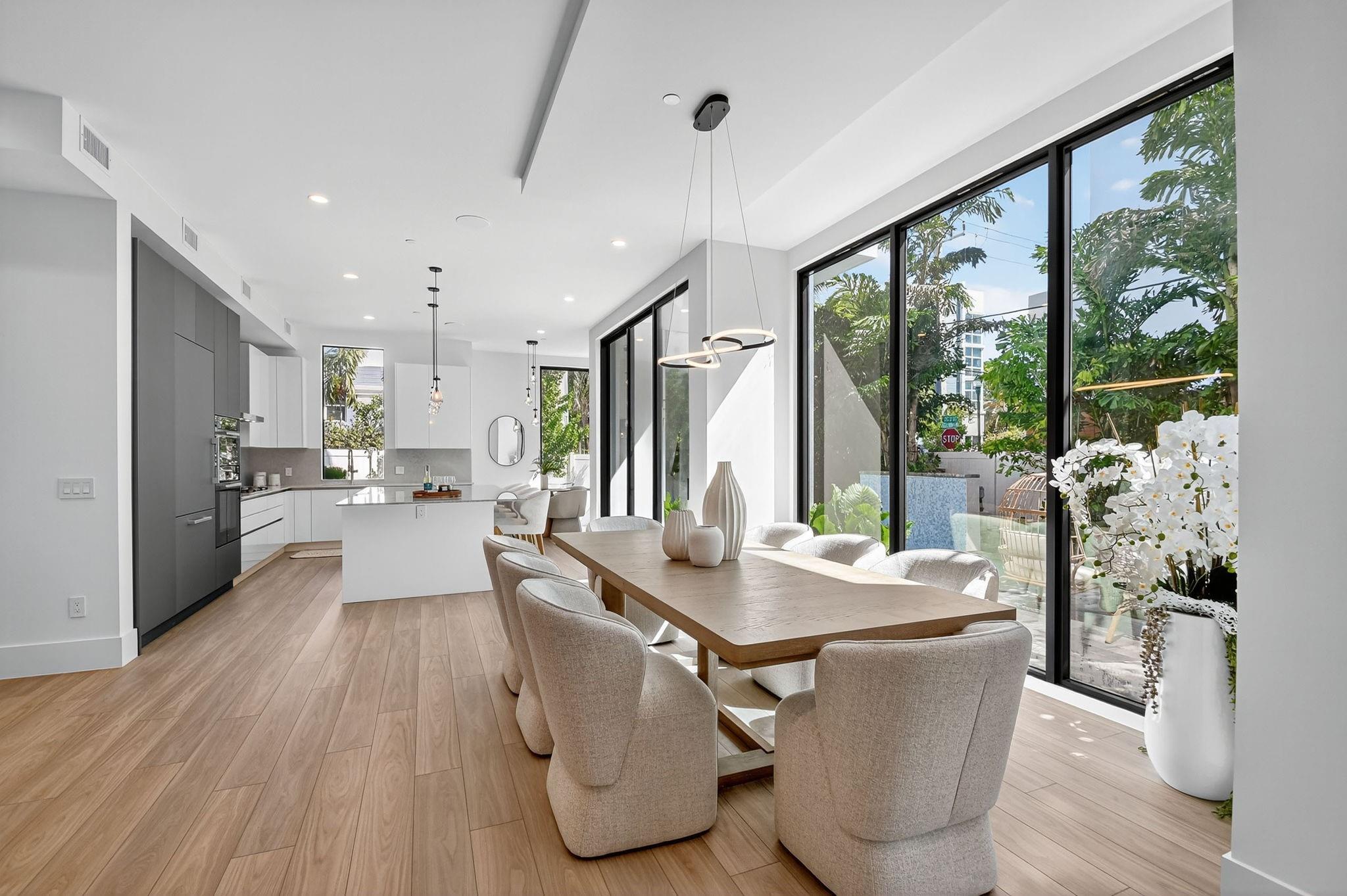 204 Osceola Park Ln Delray Beach, FL 33483