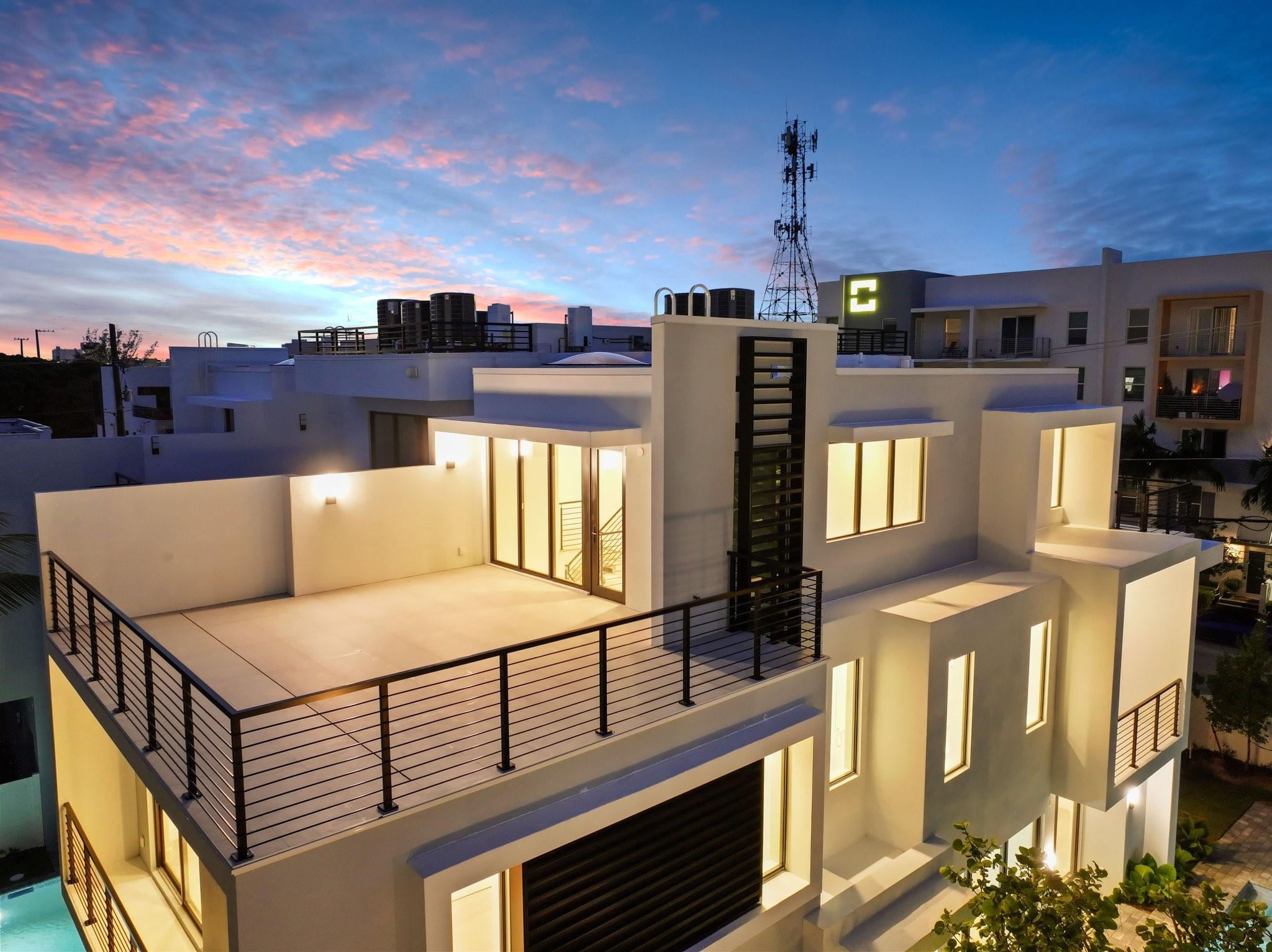 204 Osceola Park Ln Delray Beach, FL 33483