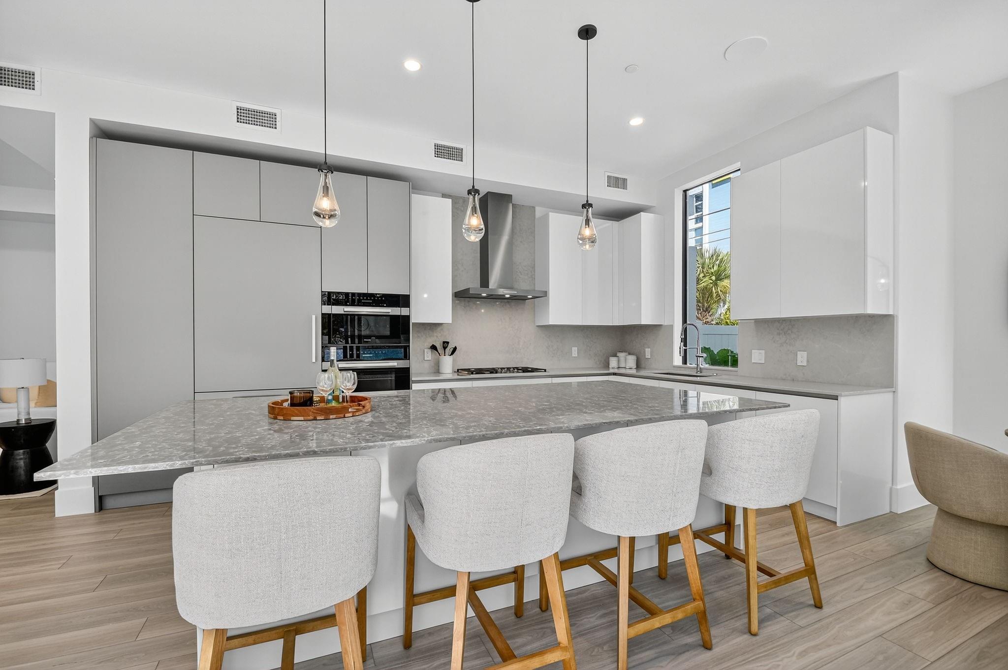 204 Osceola Park Ln Delray Beach, FL 33483