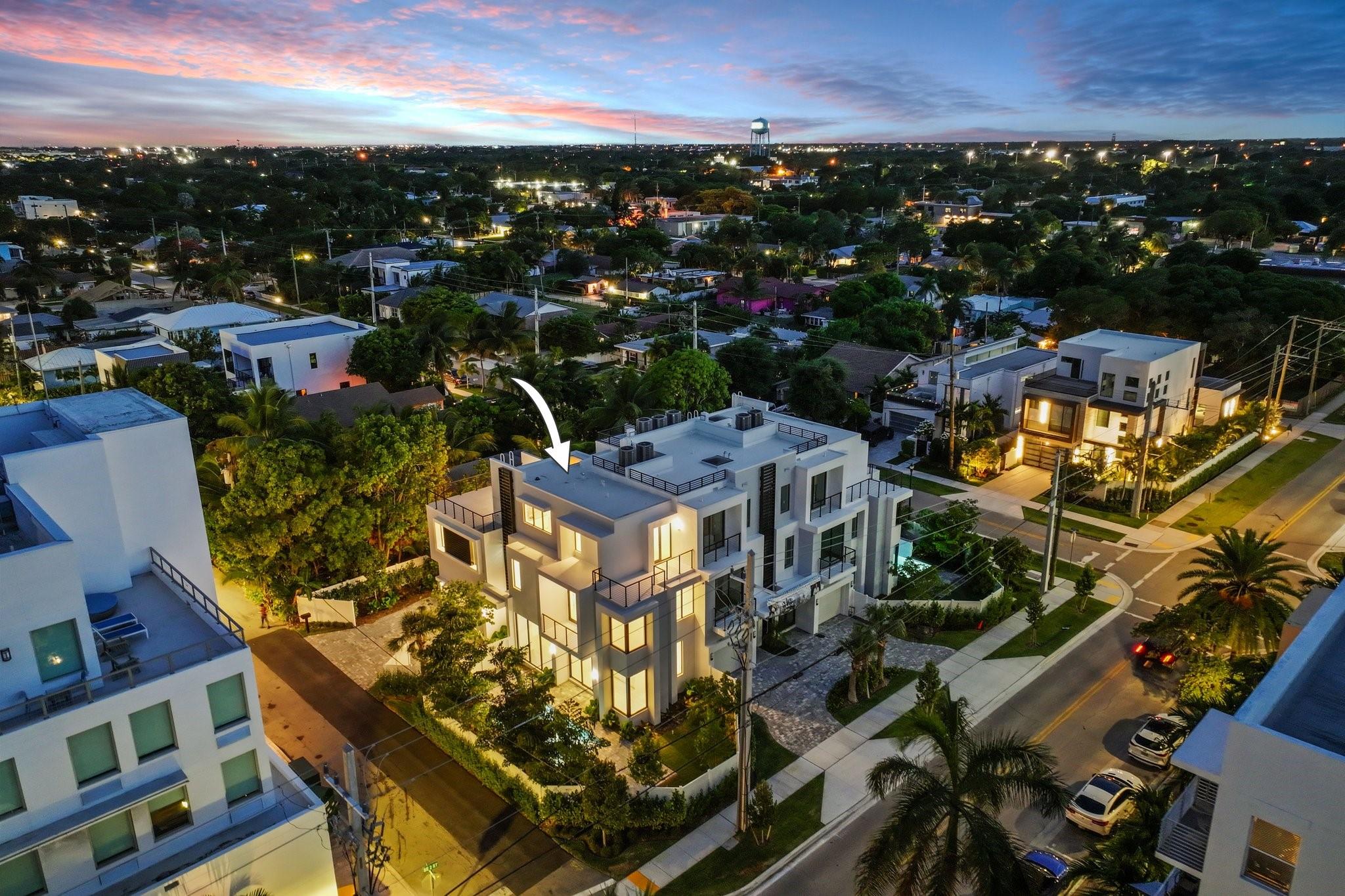 204 Osceola Park Ln Delray Beach, FL 33483