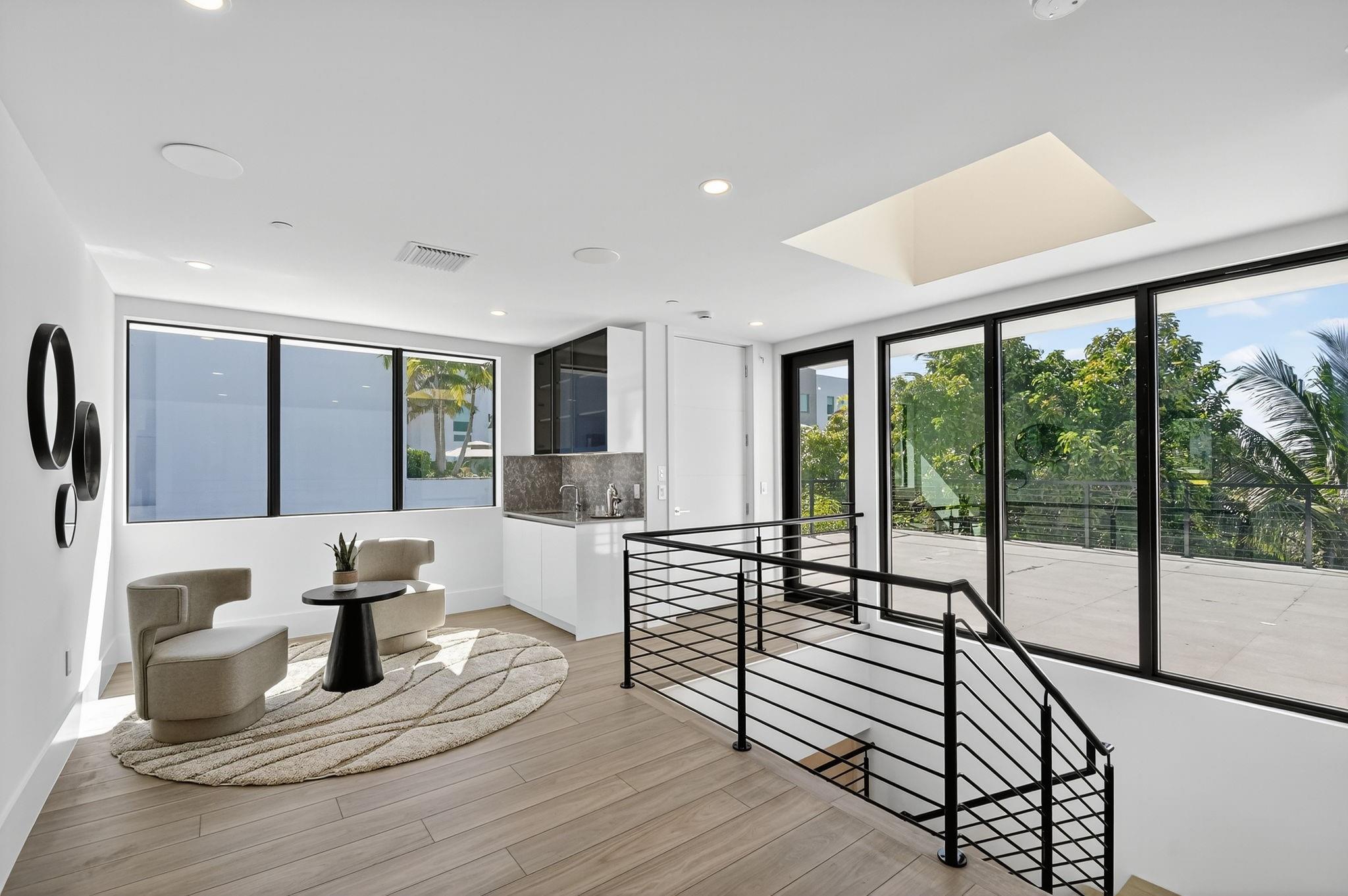 204 Osceola Park Ln Delray Beach, FL 33483