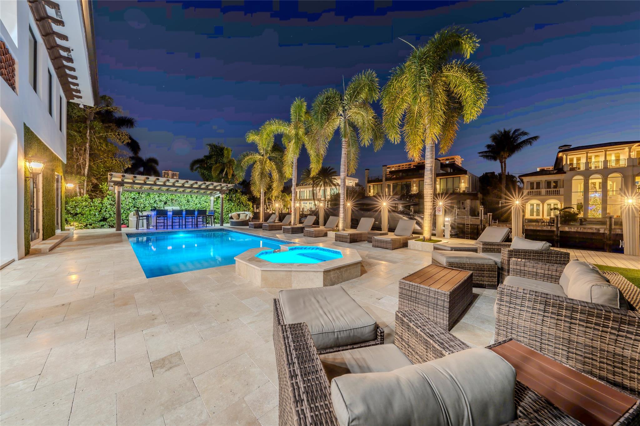 2430 Castilla Isle Fort Lauderdale, FL 33301