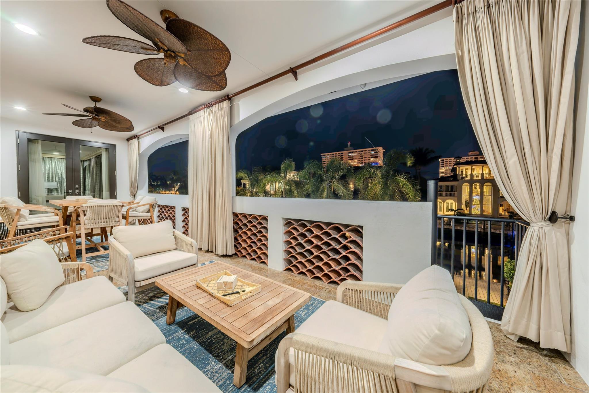 2430 Castilla Isle Fort Lauderdale, FL 33301