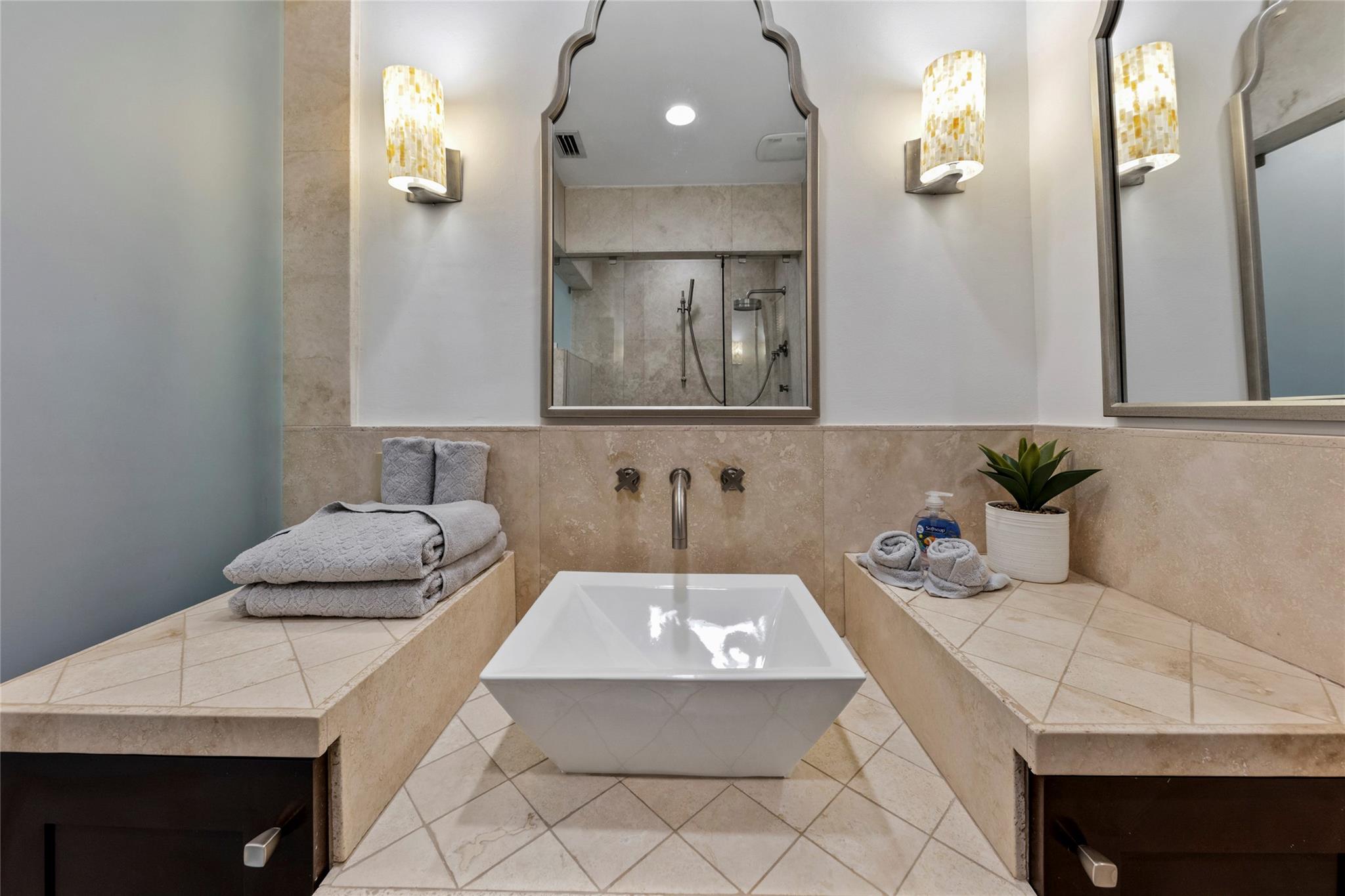 2430 Castilla Isle Fort Lauderdale, FL 33301