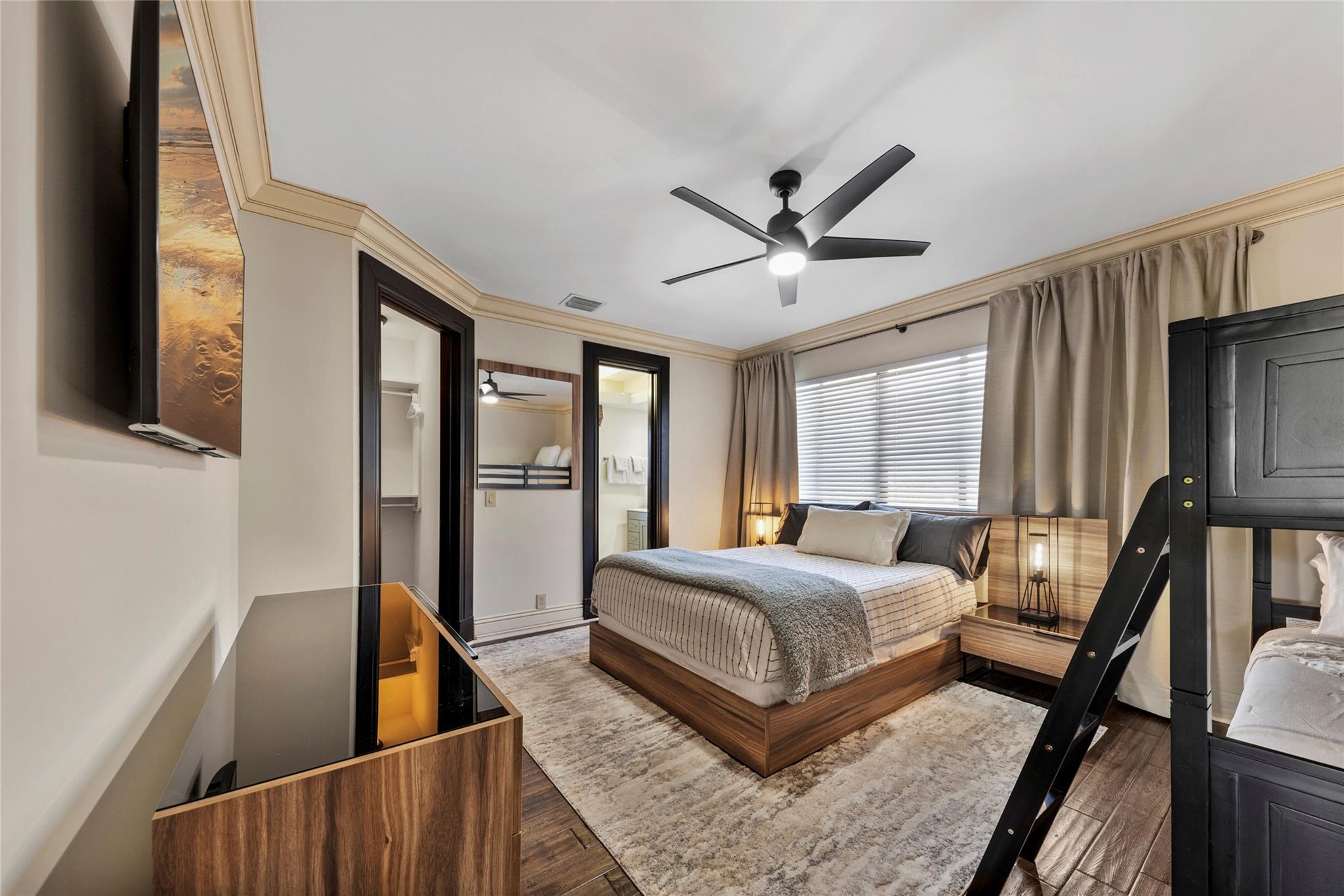 2430 Castilla Isle Fort Lauderdale, FL 33301