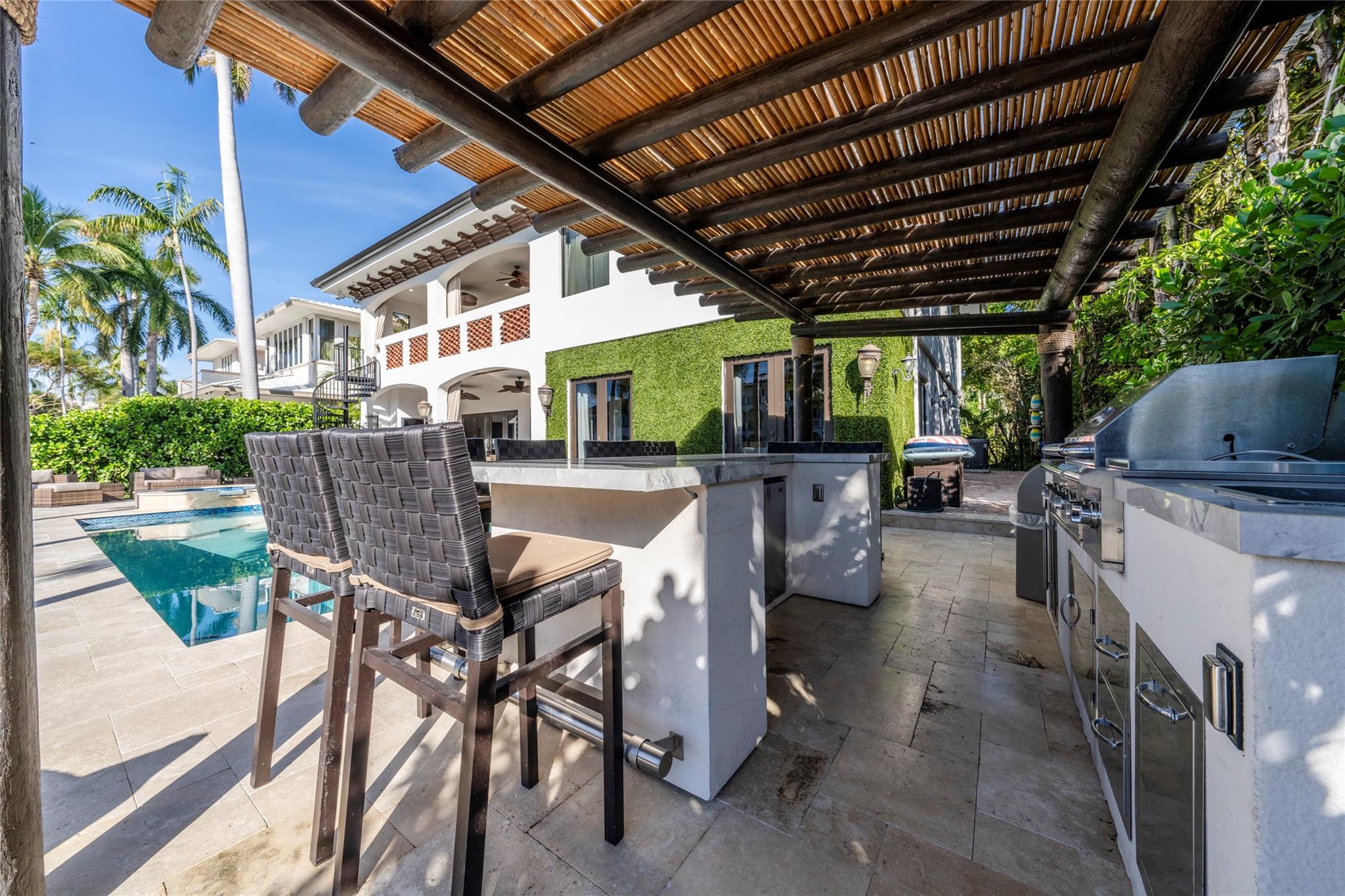 2430 Castilla Isle Fort Lauderdale, FL 33301