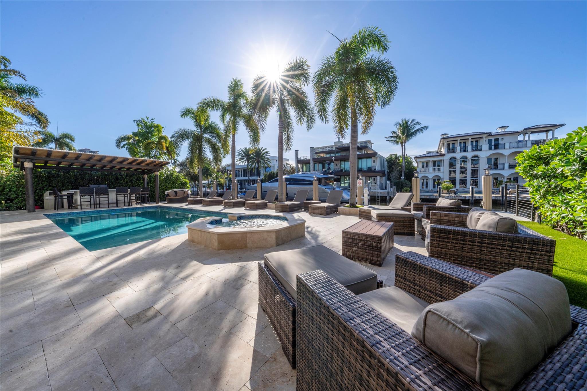 2430 Castilla Isle Fort Lauderdale, FL 33301