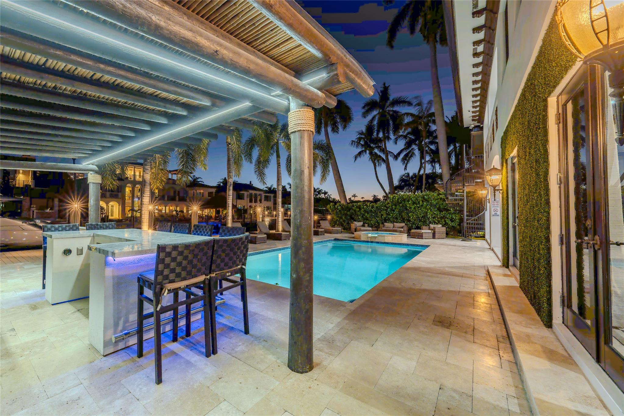 2430 Castilla Isle Fort Lauderdale, FL 33301