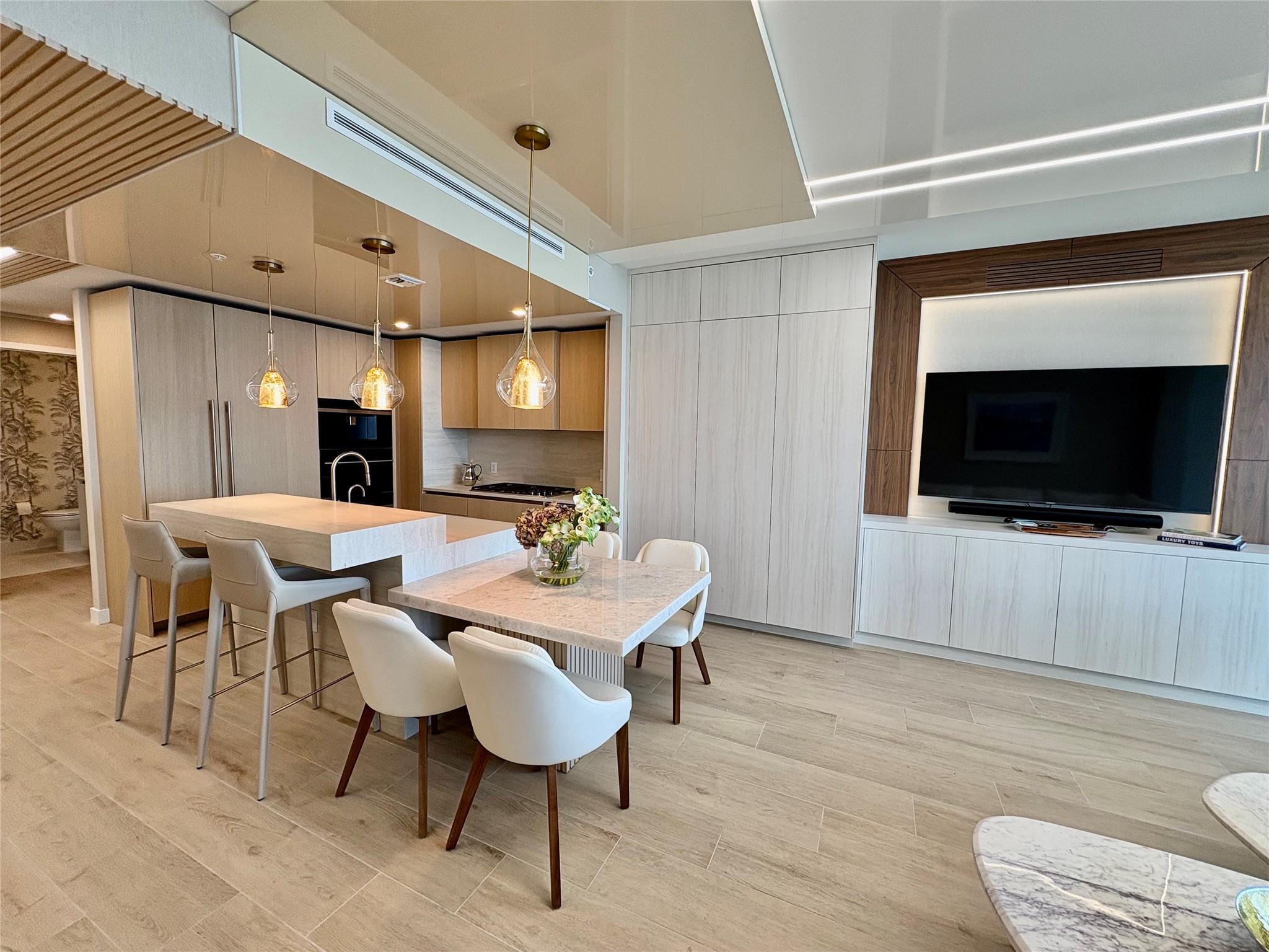 900 N Ocean Blvd #905