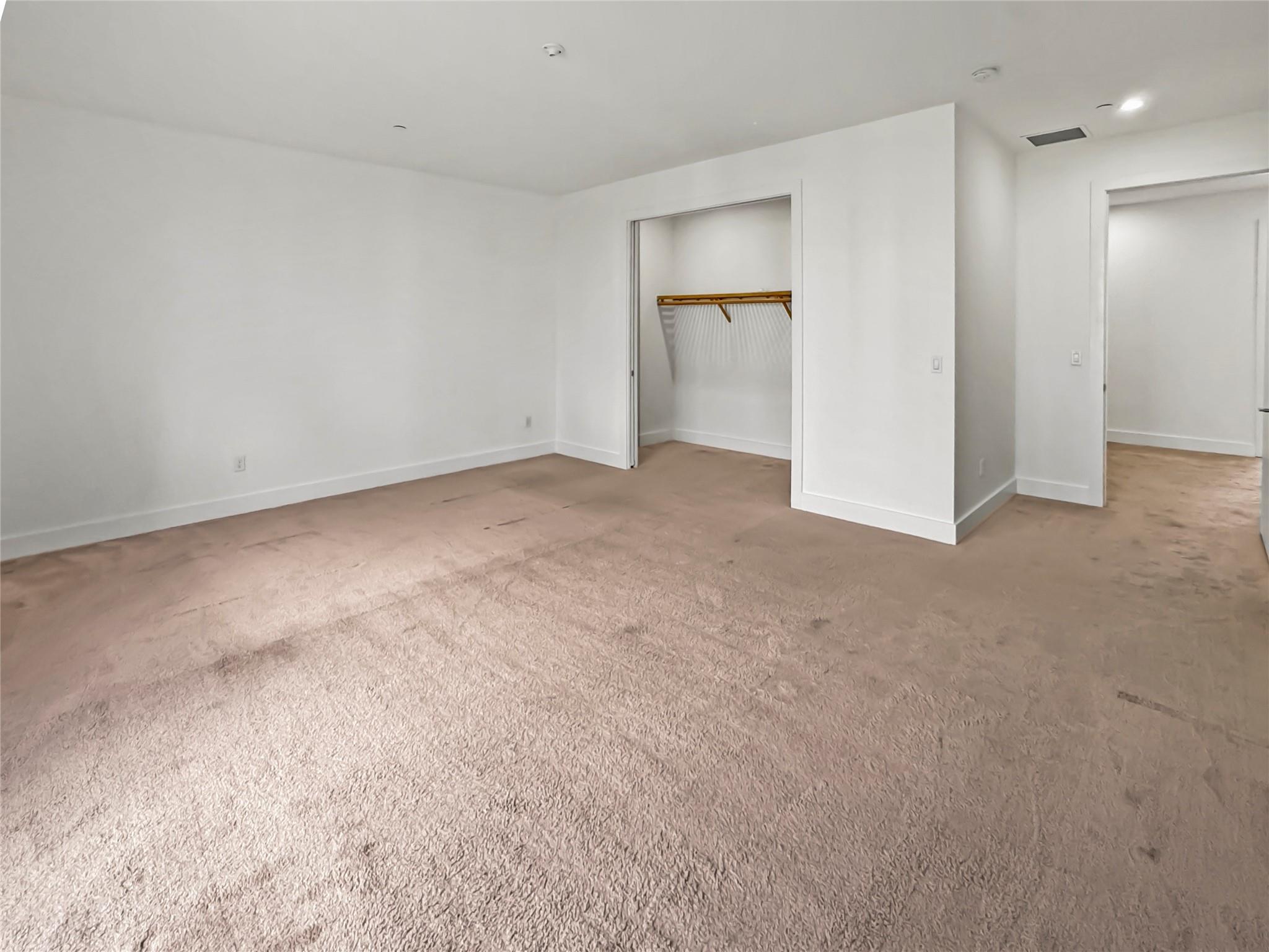 1044 Ne 18th Ave #203 Fort Lauderdale, FL 33309