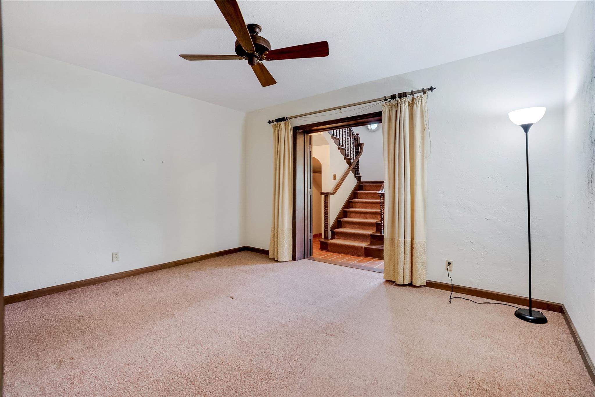 1022 SE 12th Way Fort Lauderdale, FL 33316