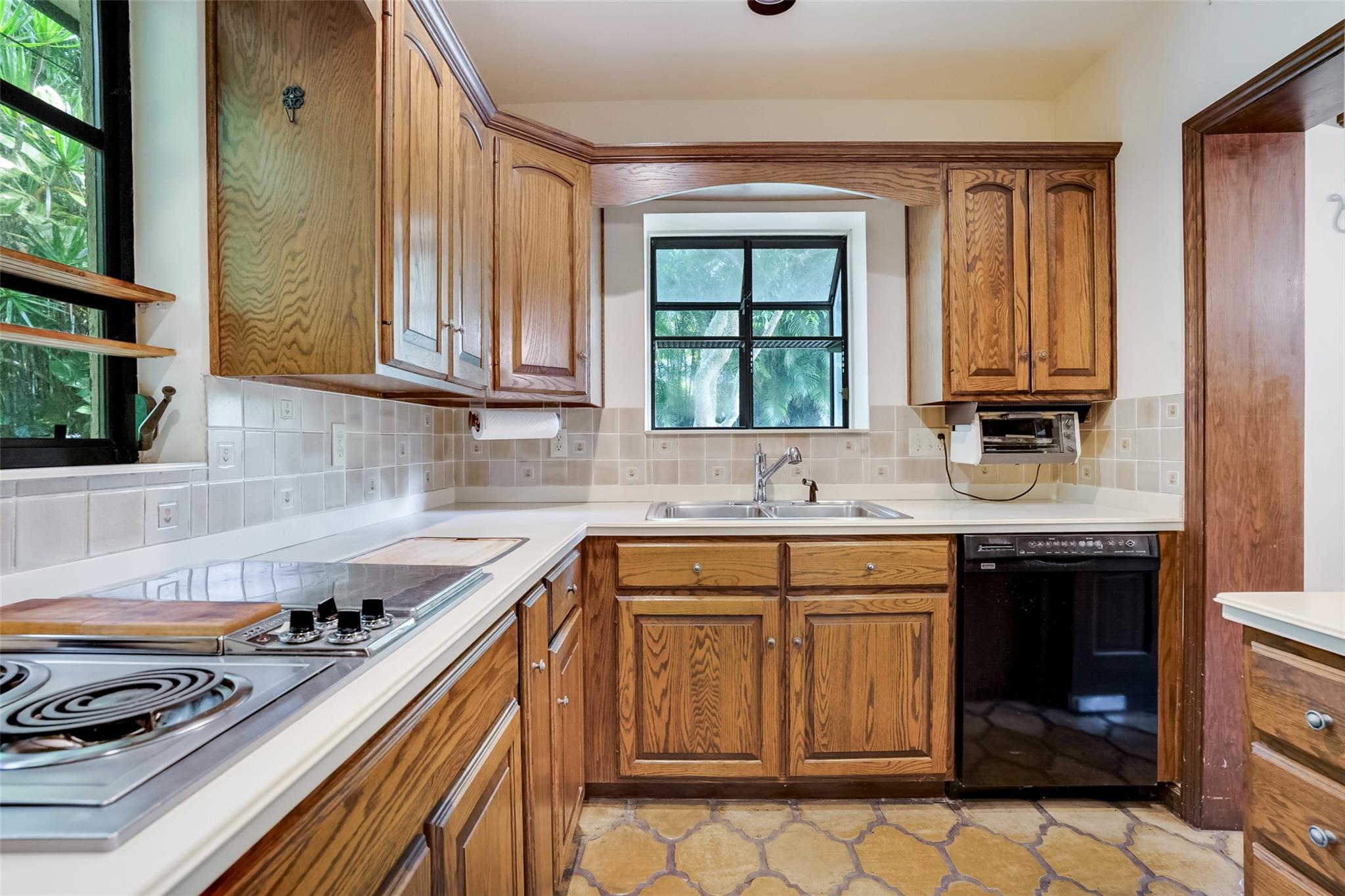 1022 SE 12th Way Fort Lauderdale, FL 33316