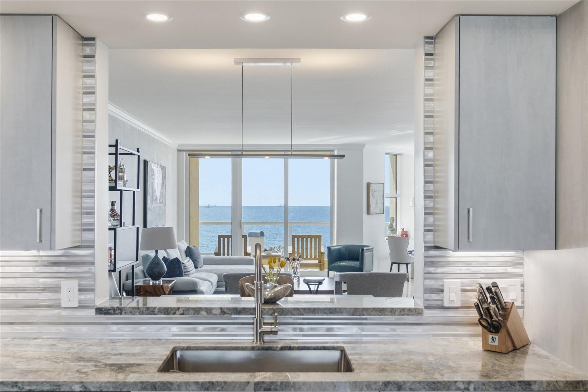 2110 N Ocean #9D Fort Lauderdale, FL 33305