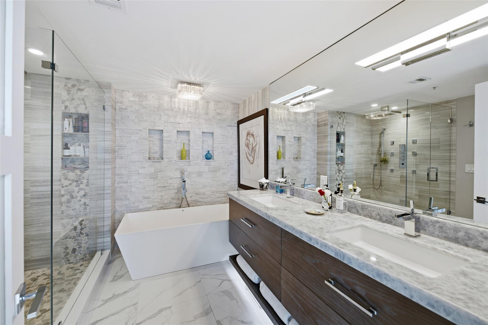 2110 N Ocean #9D Fort Lauderdale, FL 33305