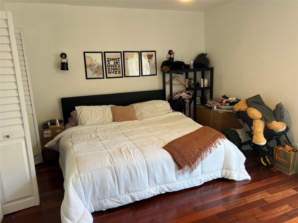 1975 NE 135th St #3R North Miami, FL 33181