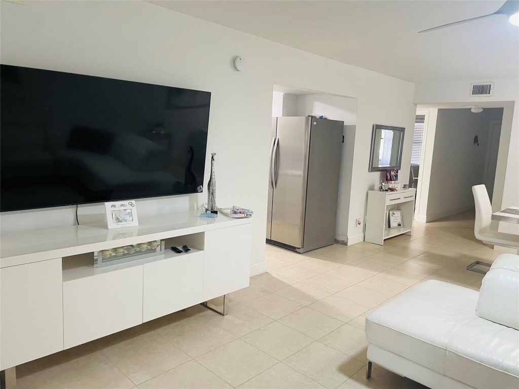 8745 Shadow Wood Blvd #105 Coral Springs, FL 33071